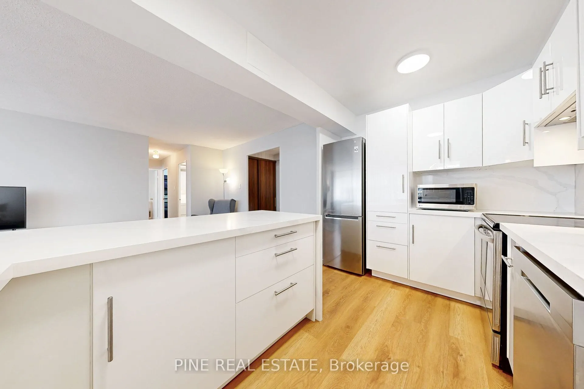 155 Marlee Avenue, #2307