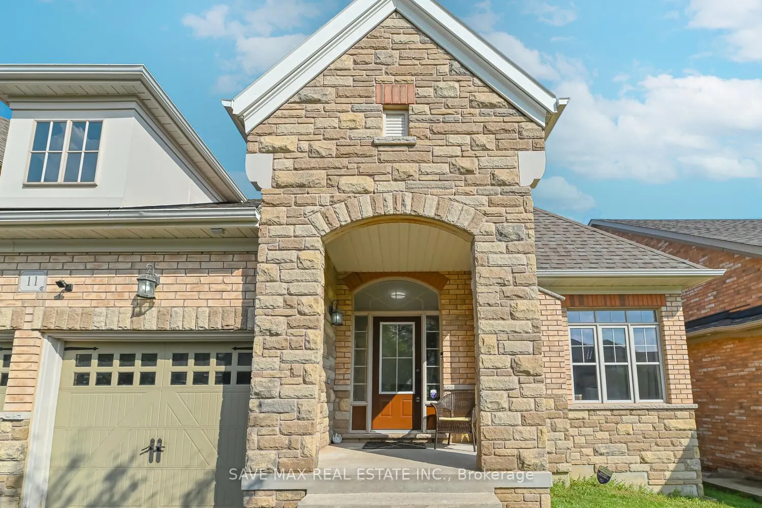 11 Haywood Drive