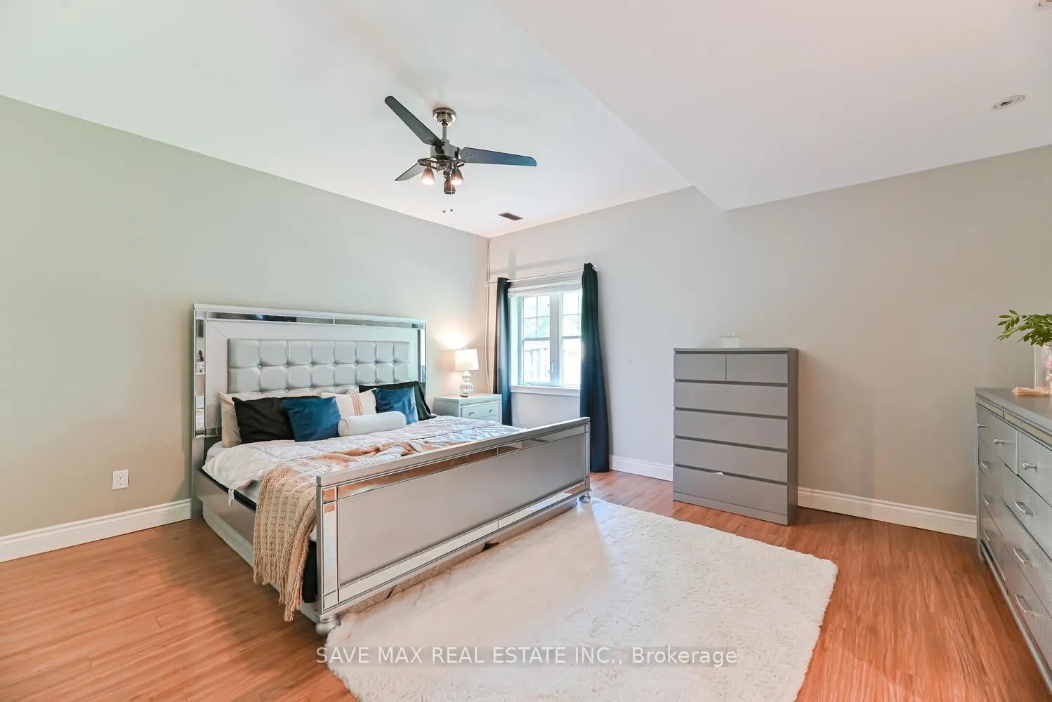11 Haywood Drive