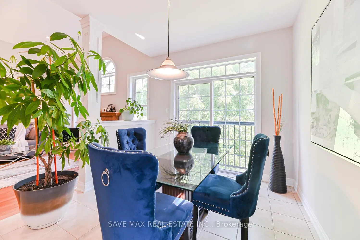 11 Haywood Drive
