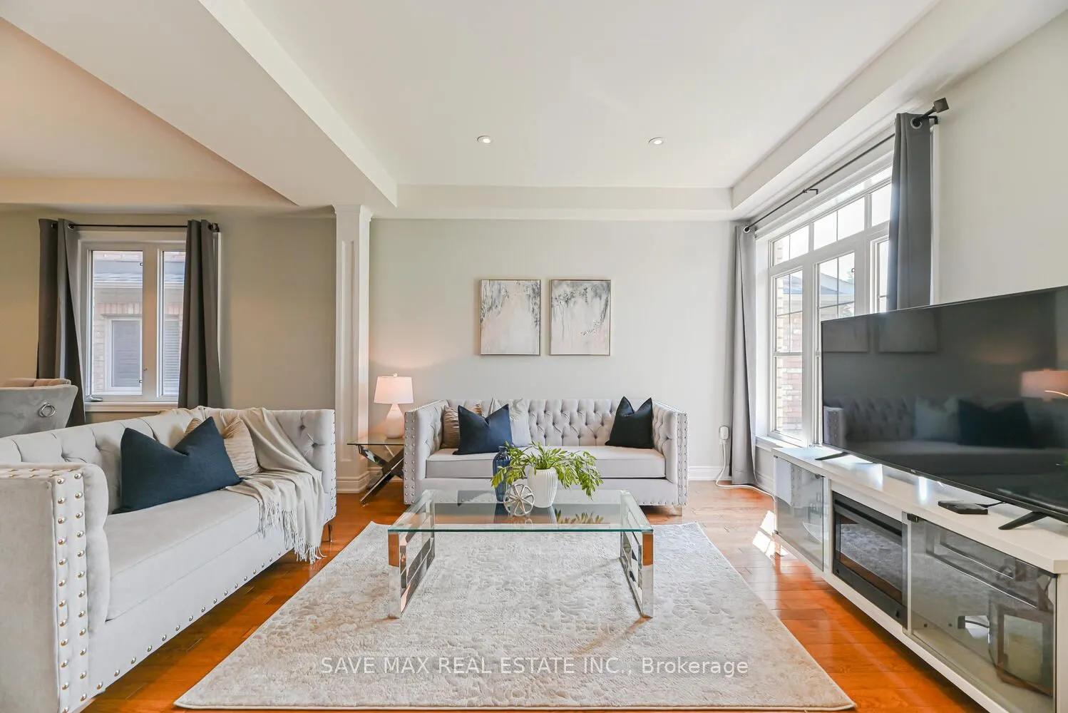 11 Haywood Drive