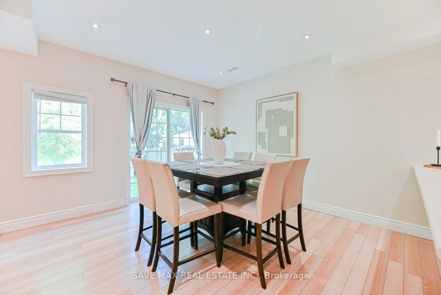11 Haywood Drive