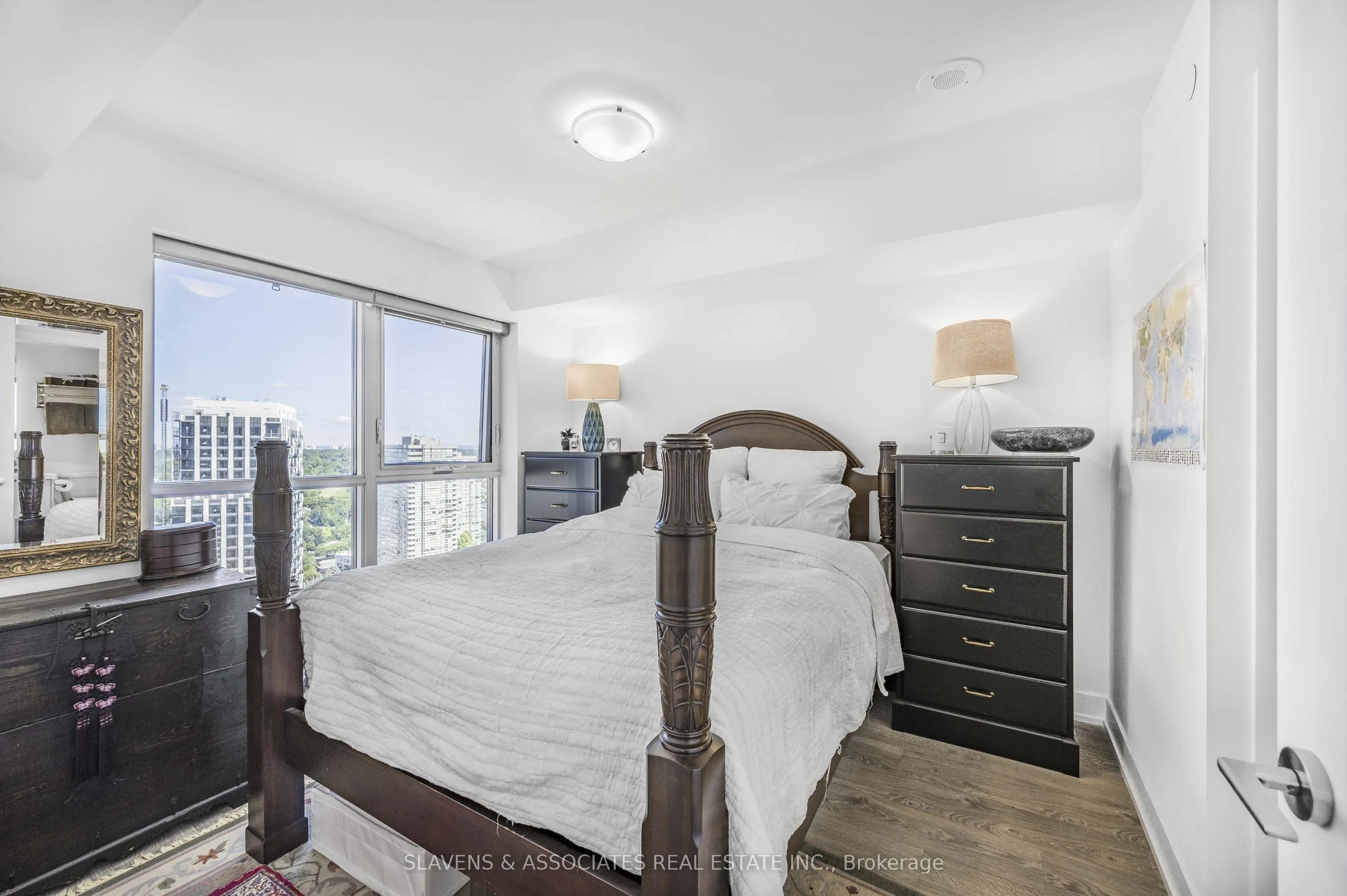 5 Mabelle Avenue, #2633