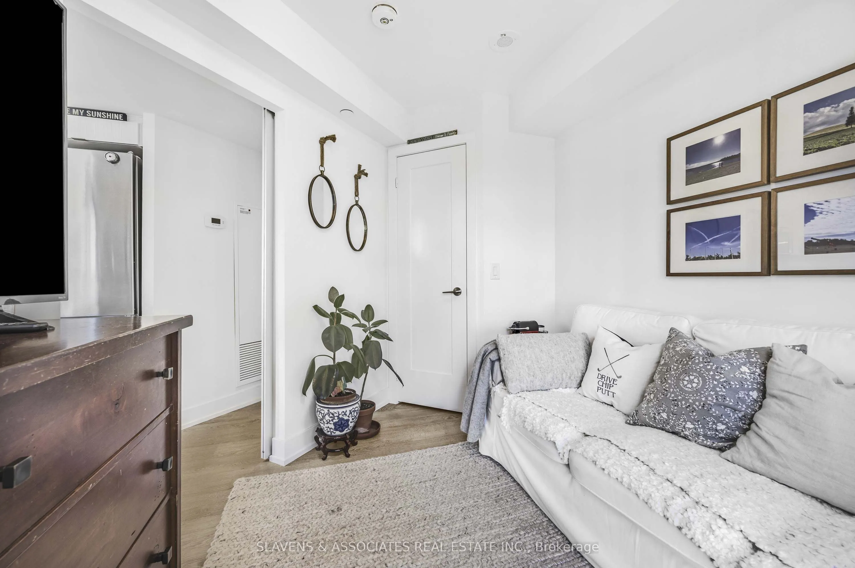 5 Mabelle Avenue, #2633