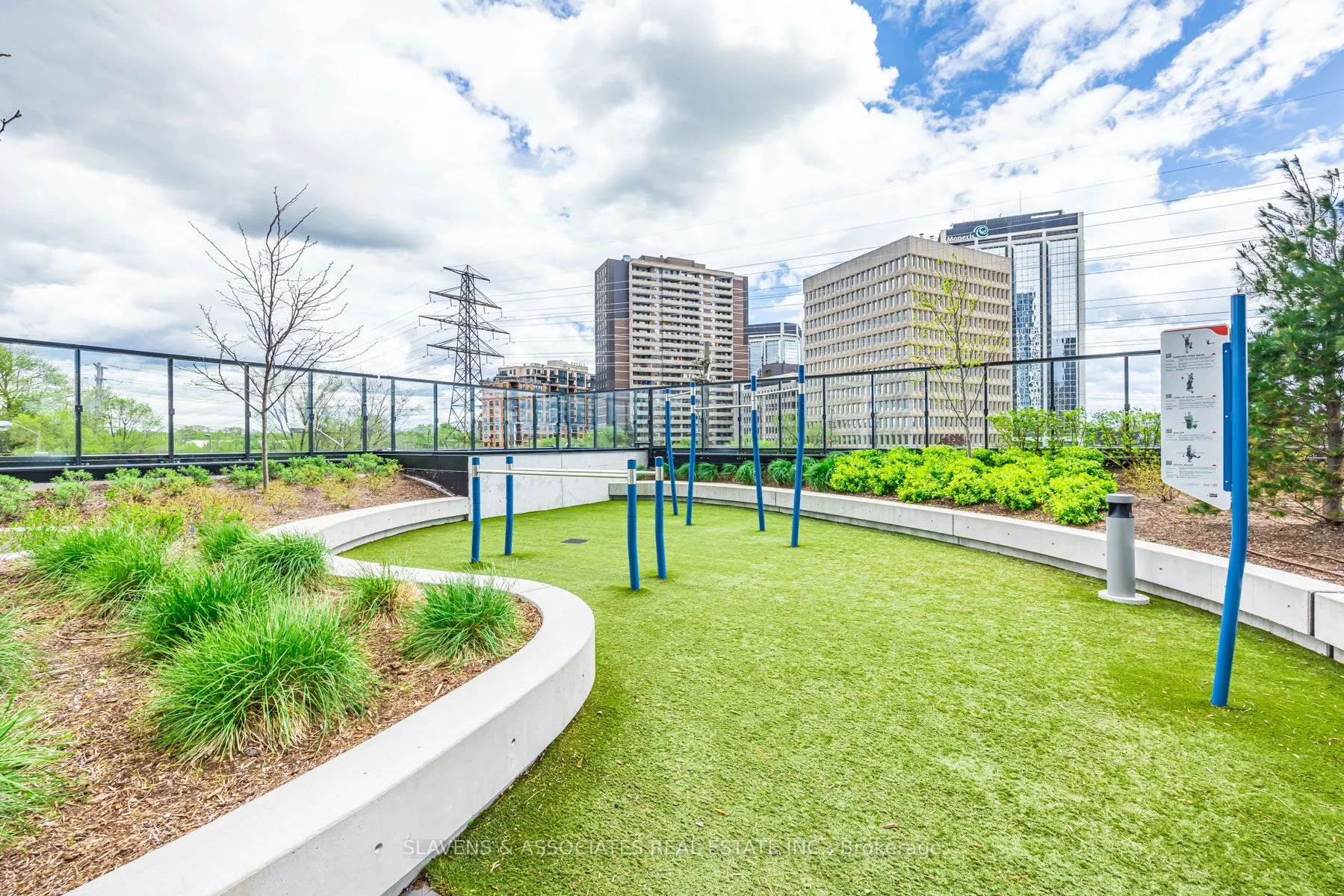 5 Mabelle Avenue, #2633