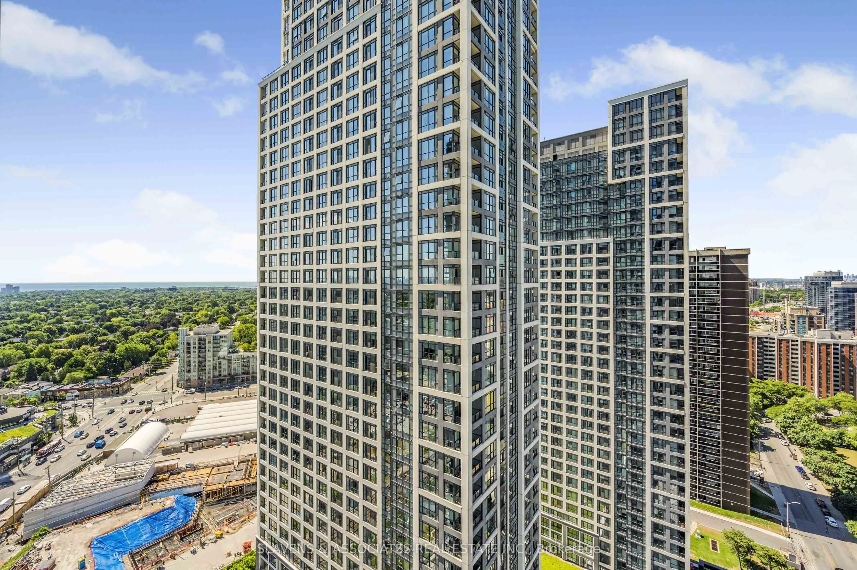 5 Mabelle Avenue, #2633
