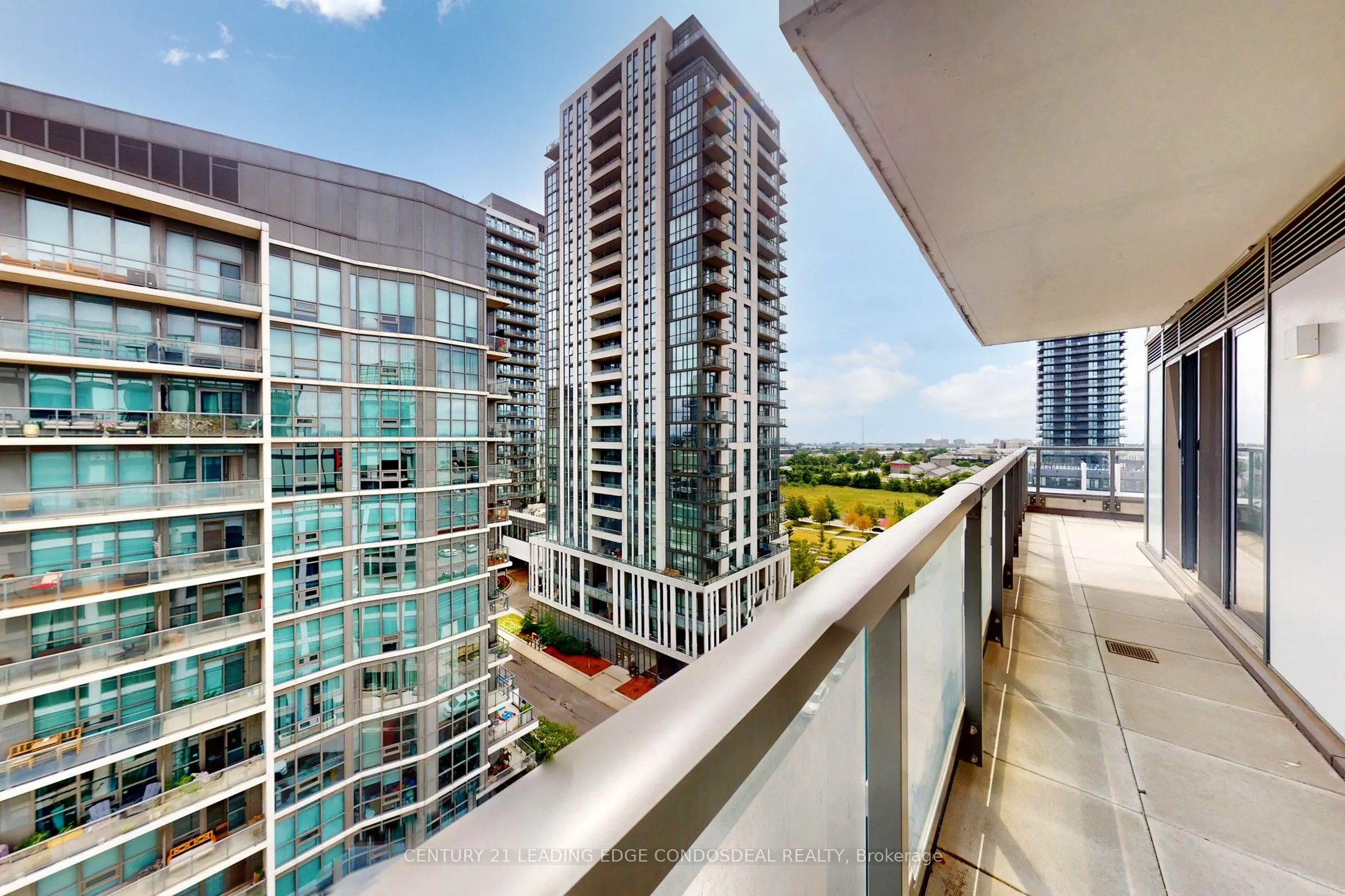 1195 The Queensway Street, #907