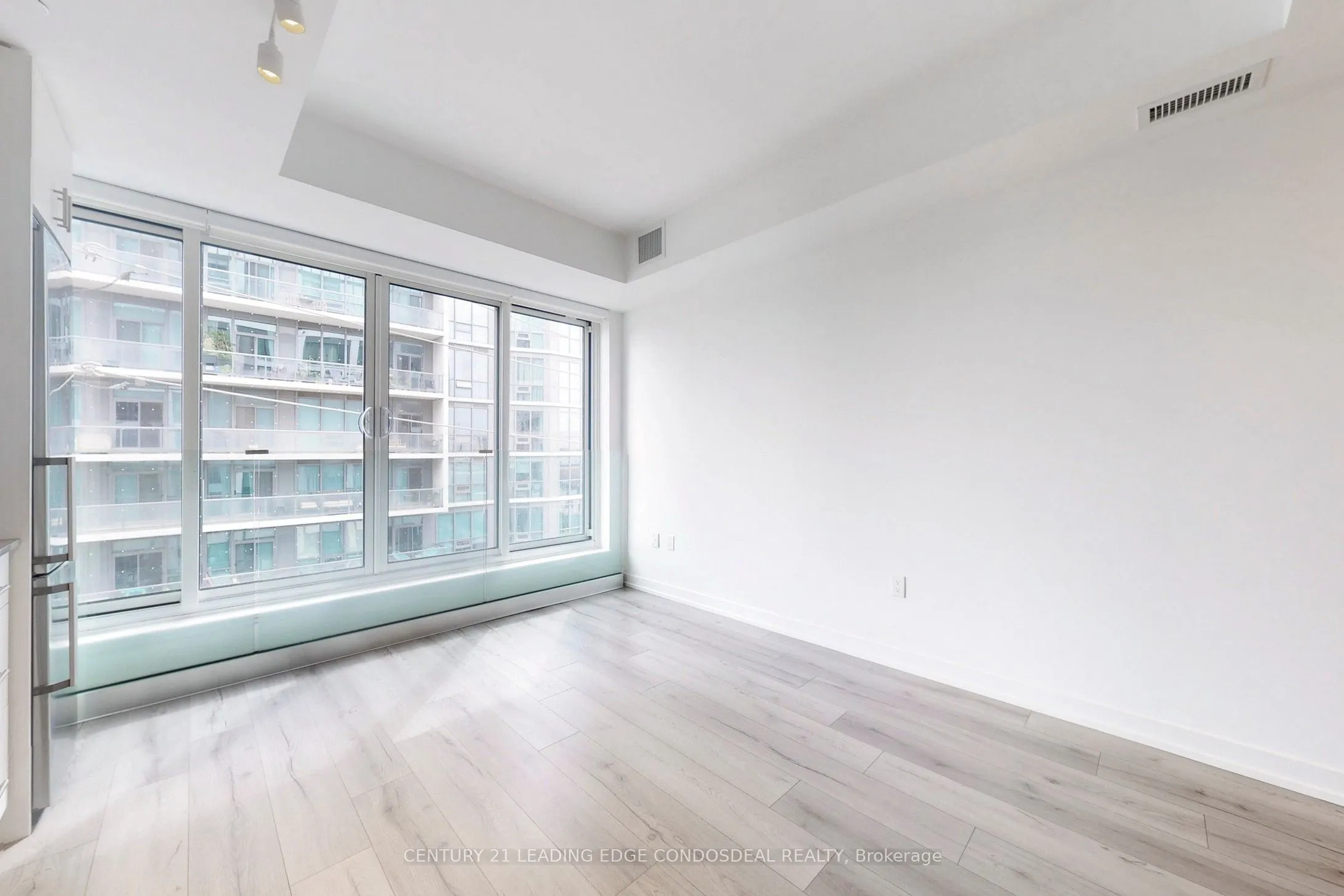1195 The Queensway, #310