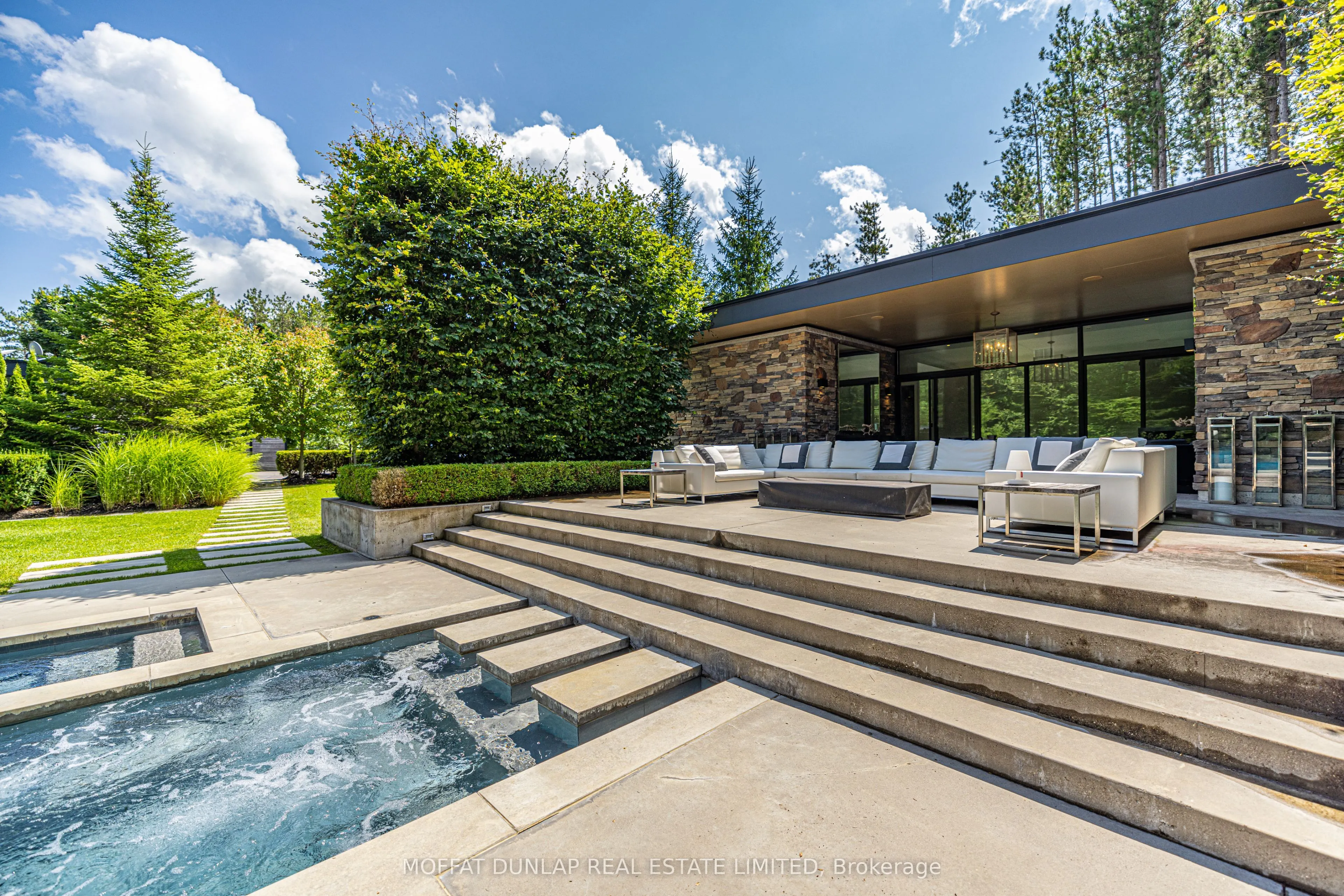 4780 Escarpment Side Road