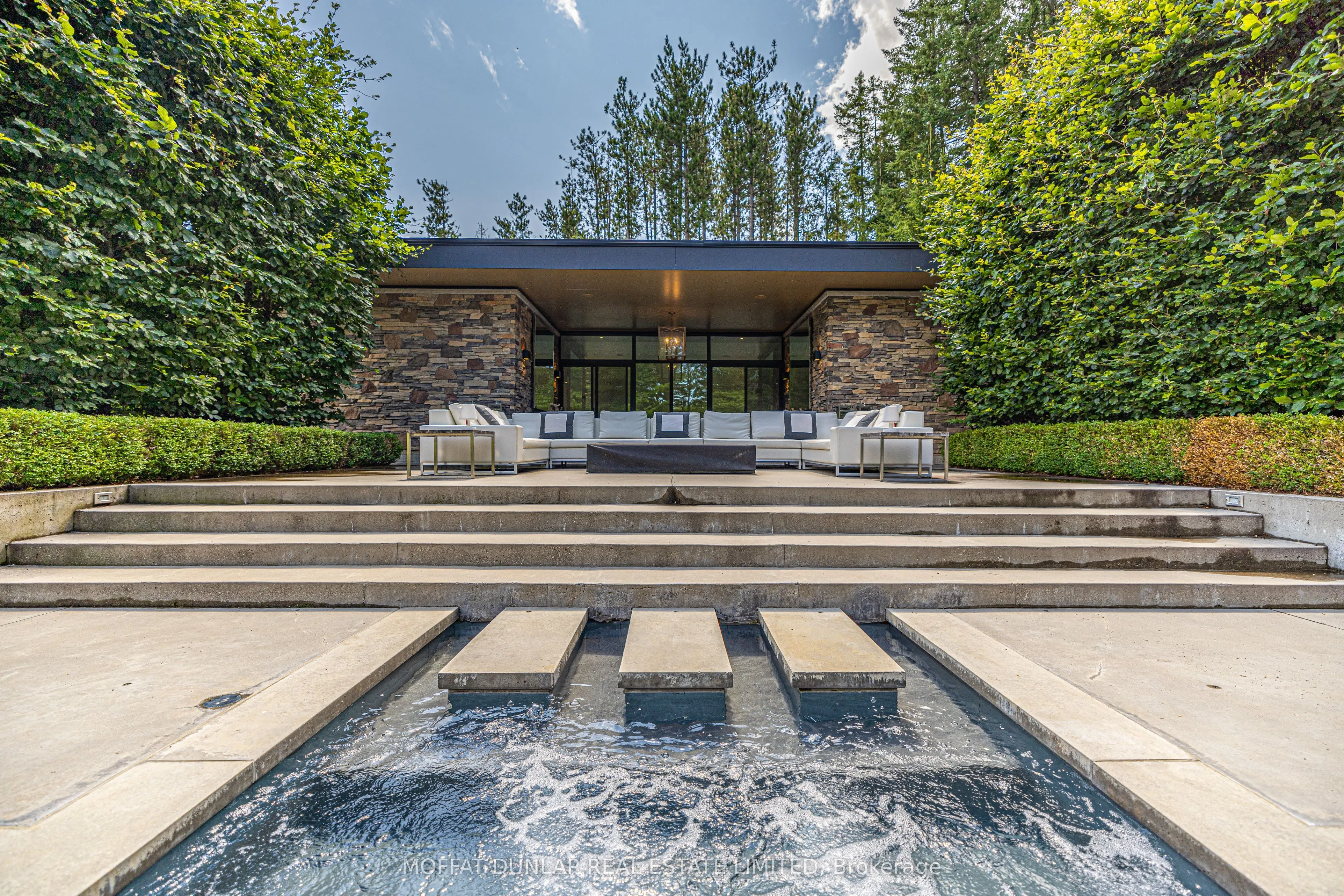 4780 Escarpment Side Road