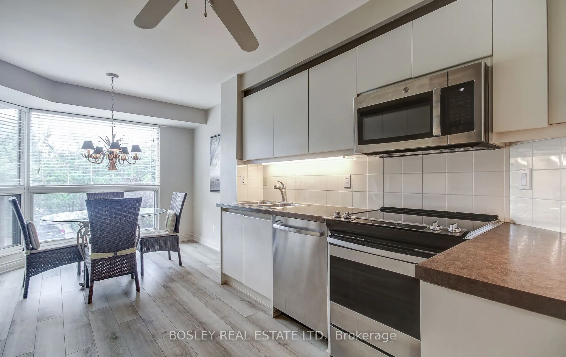 1800 The Collegeway, #210