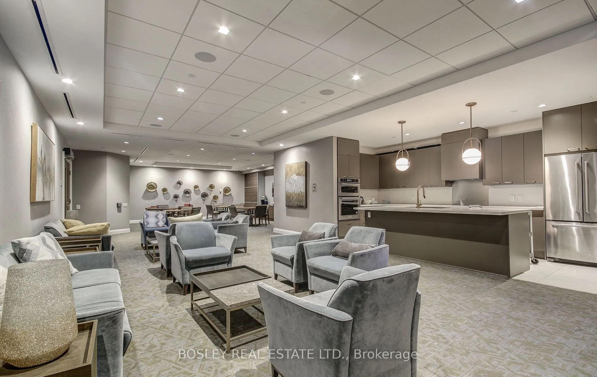 1800 The Collegeway, #210