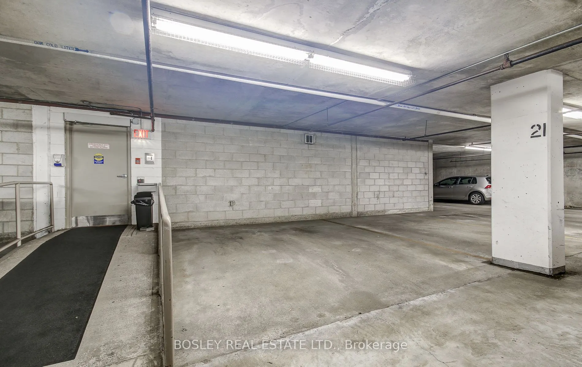 1800 The Collegeway, #210