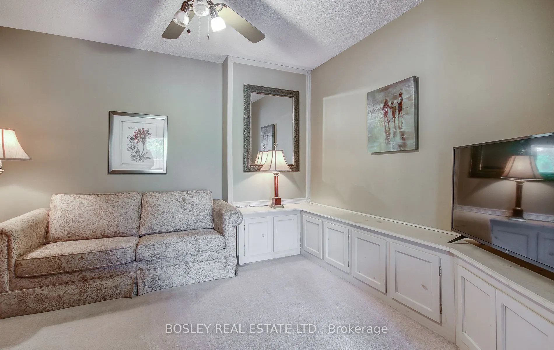 1800 The Collegeway, #210