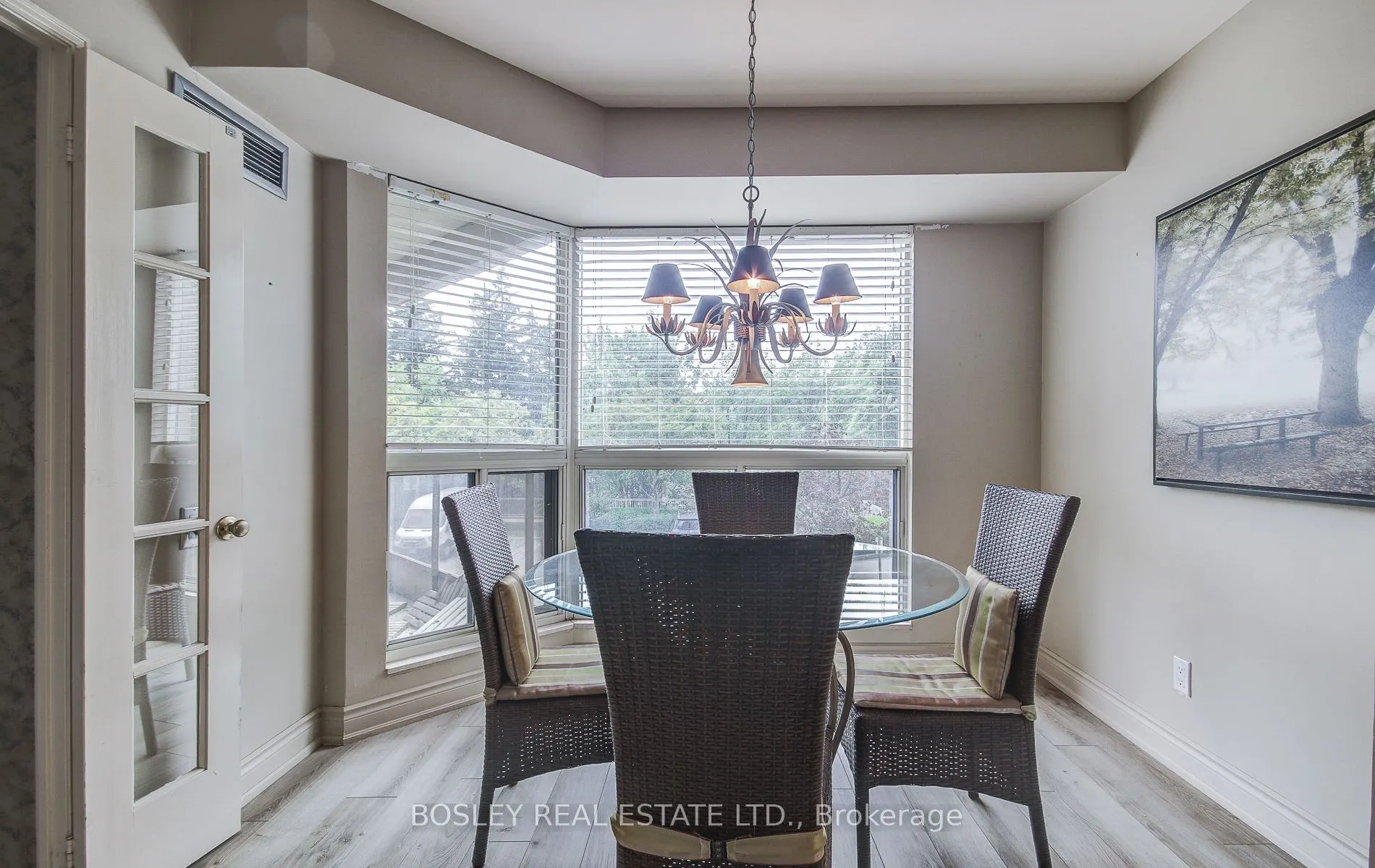 1800 The Collegeway, #210