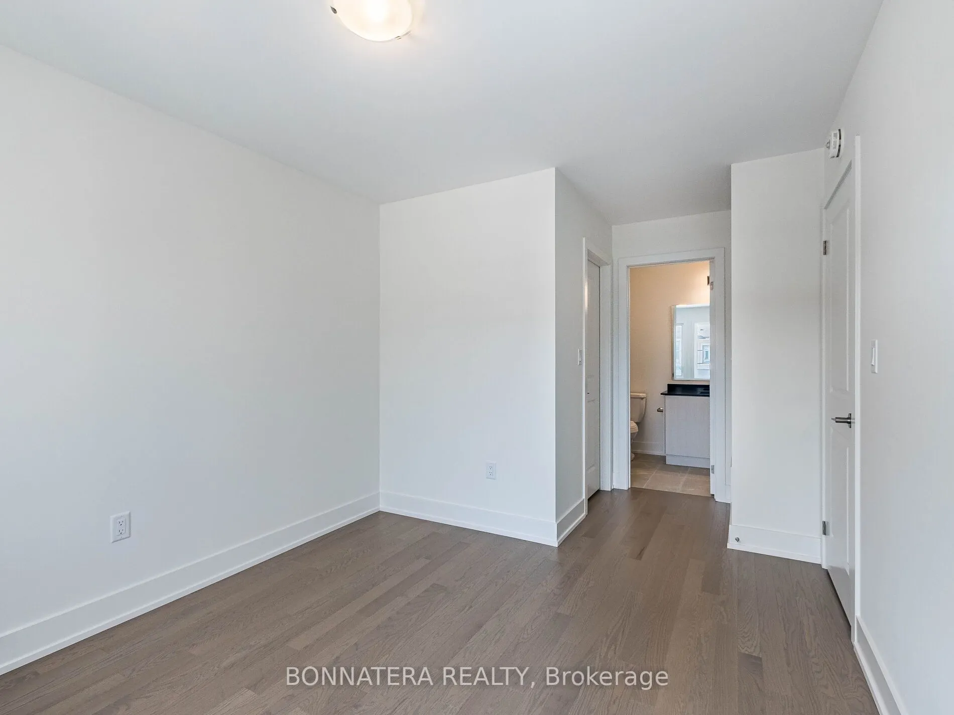 3080 Harvard Gardens
