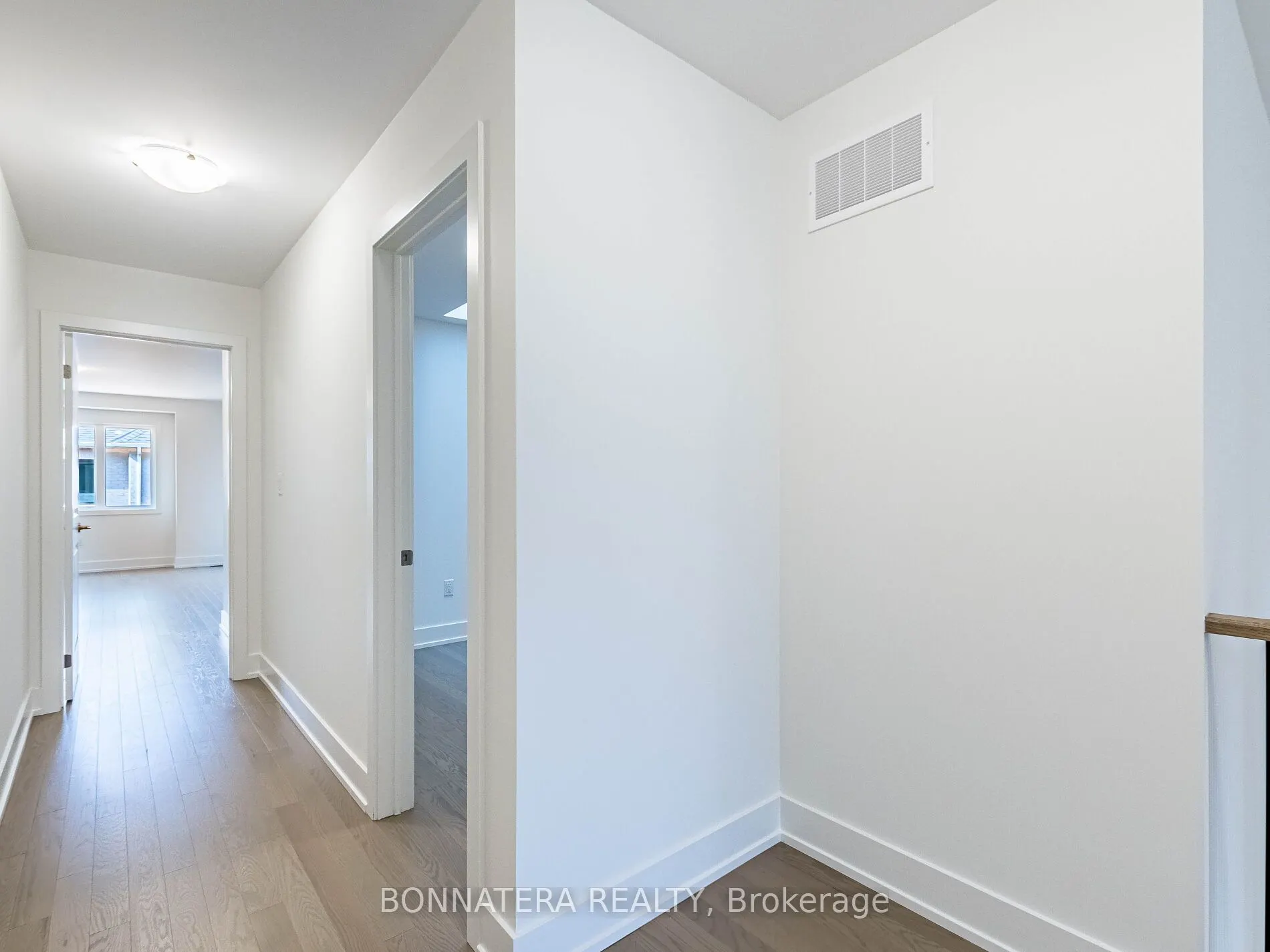 3080 Harvard Gardens