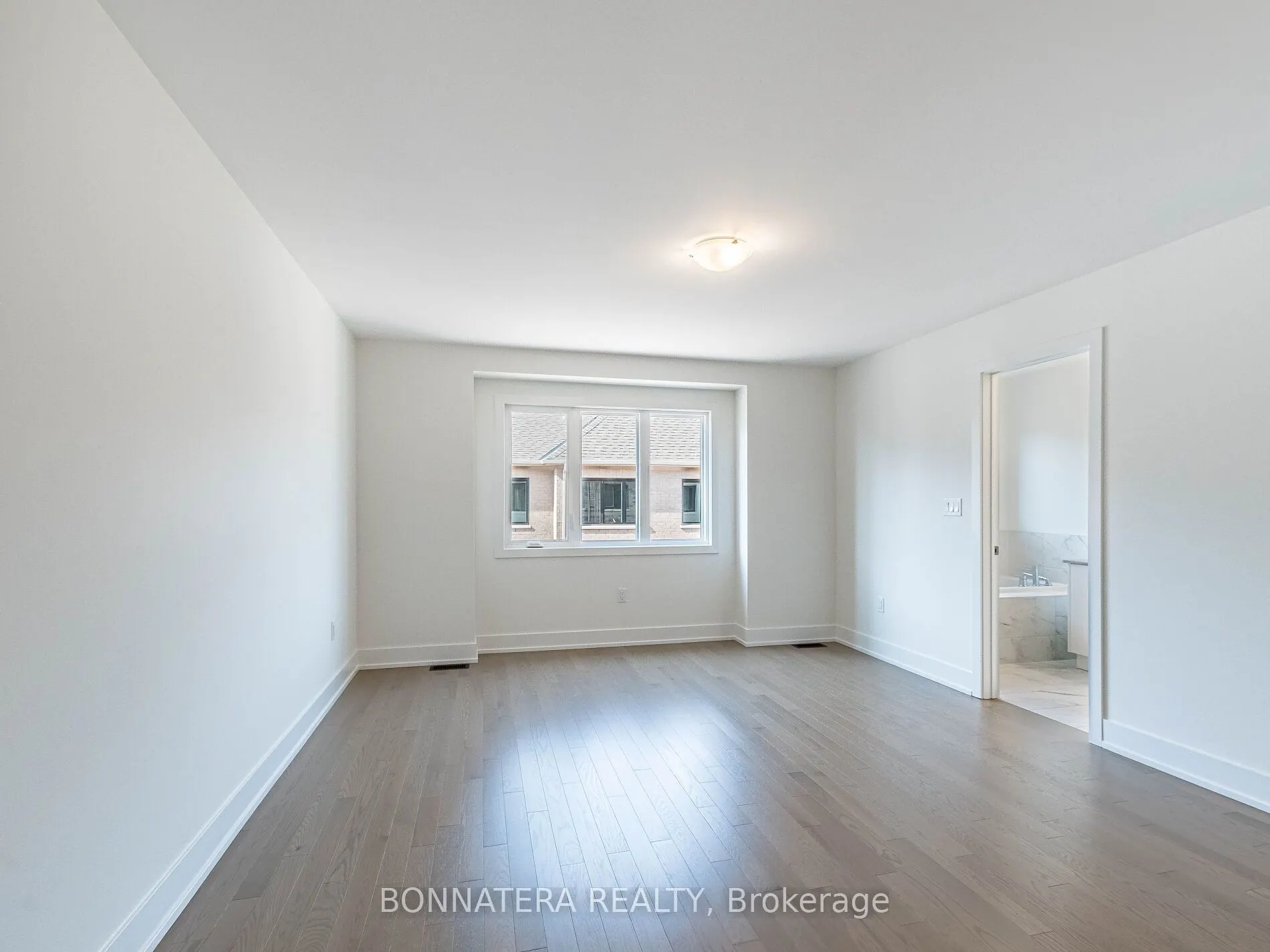 3080 Harvard Gardens