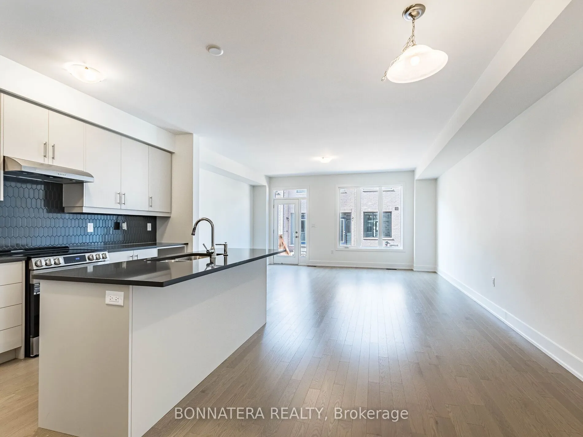 3080 Harvard Gardens