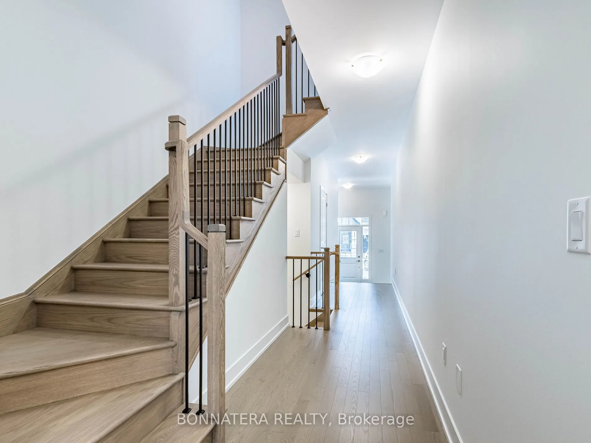 3080 Harvard Gardens