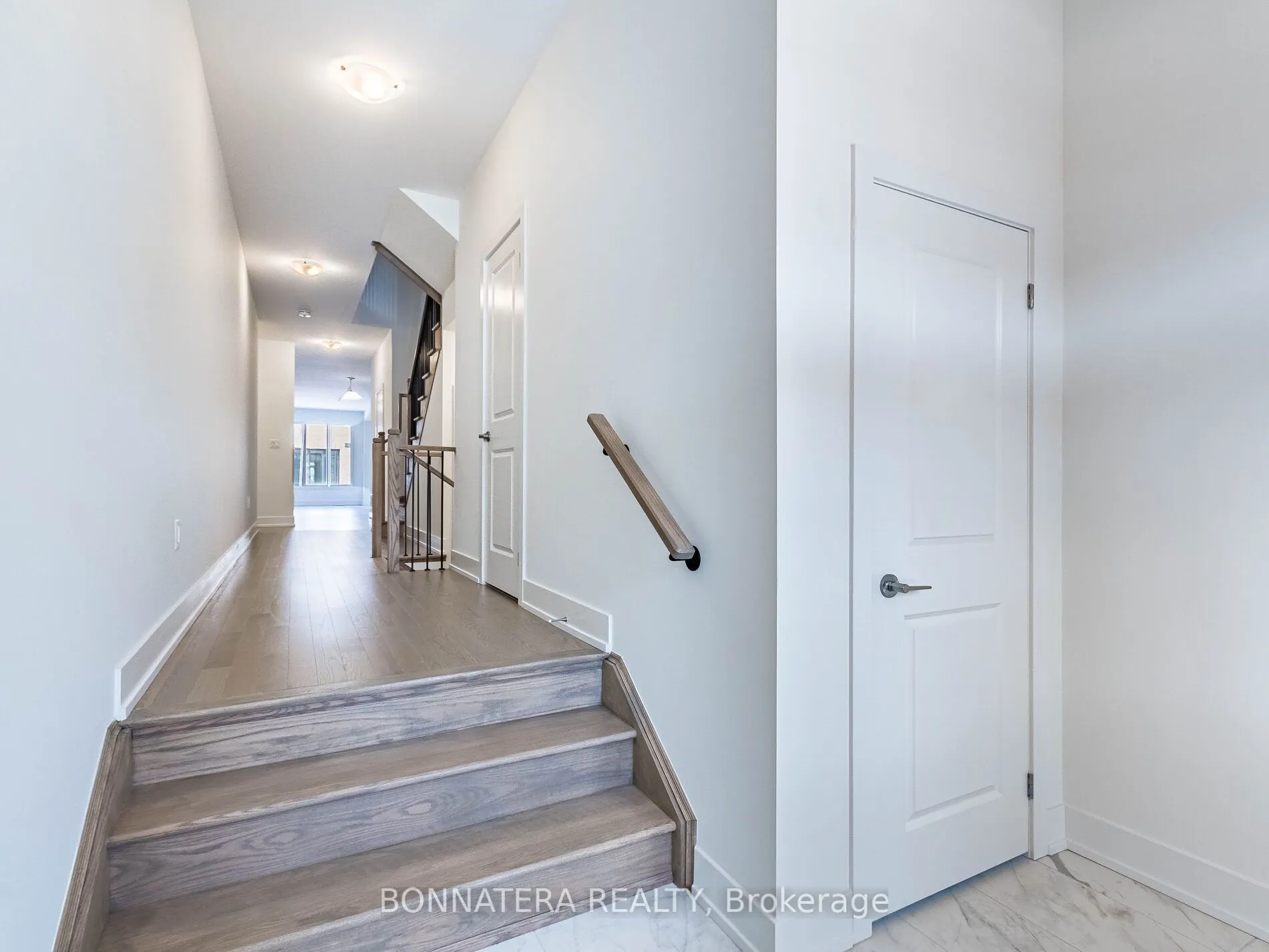 3080 Harvard Gardens