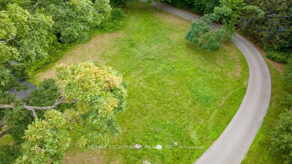 2070 Heartwood Court