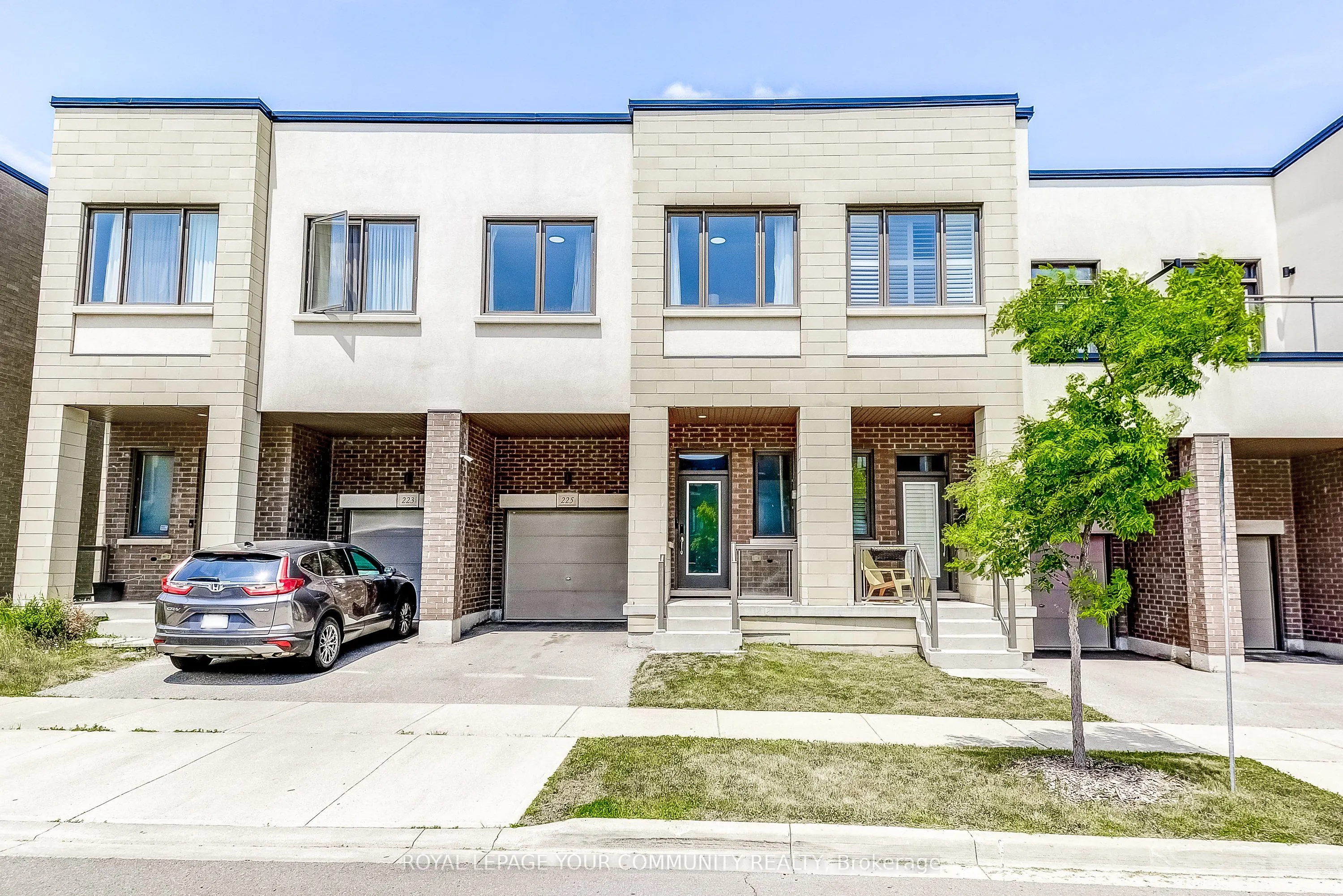 225 Fowley Drive