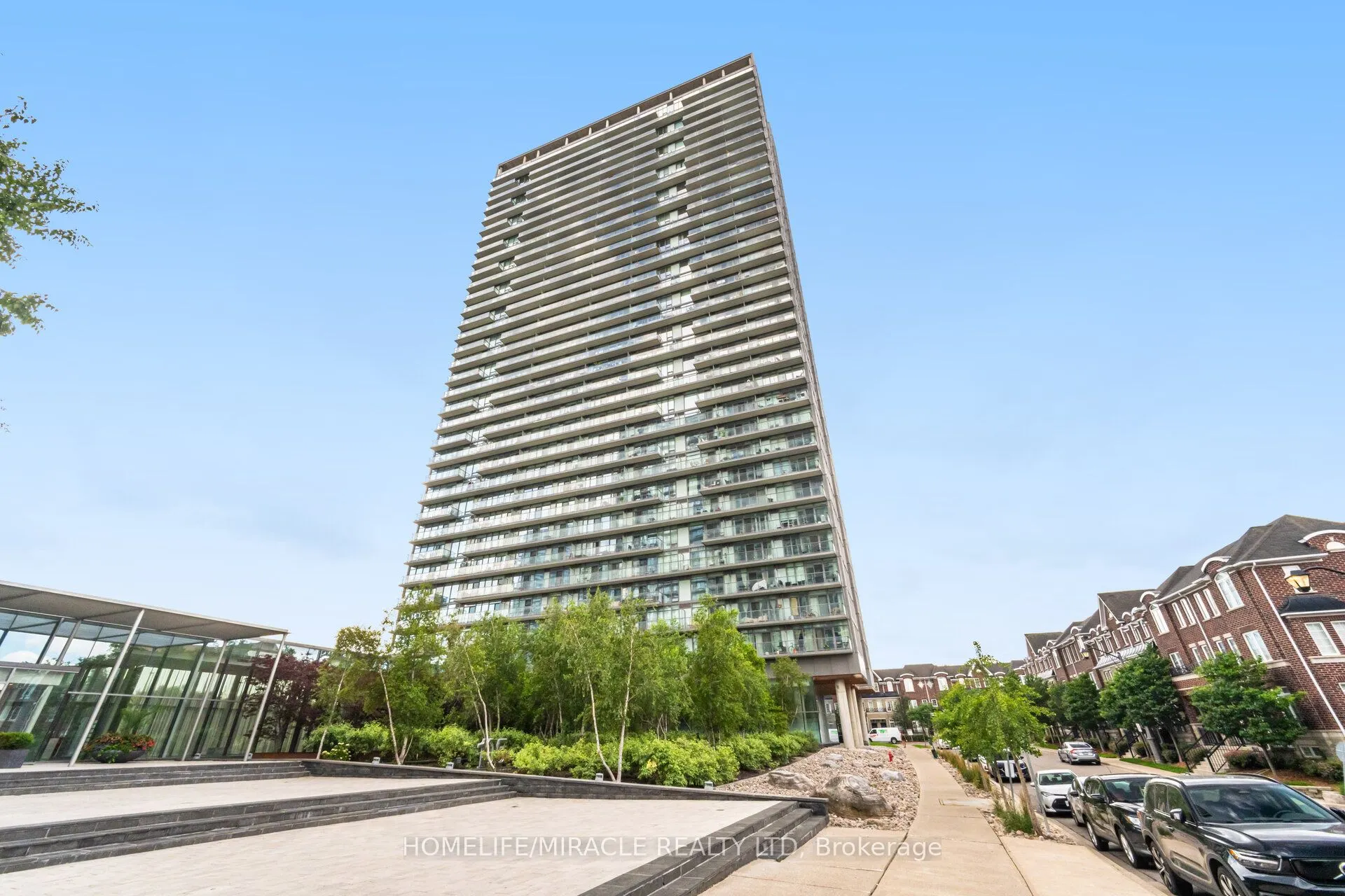 105 The Queensway Avenue, #2413