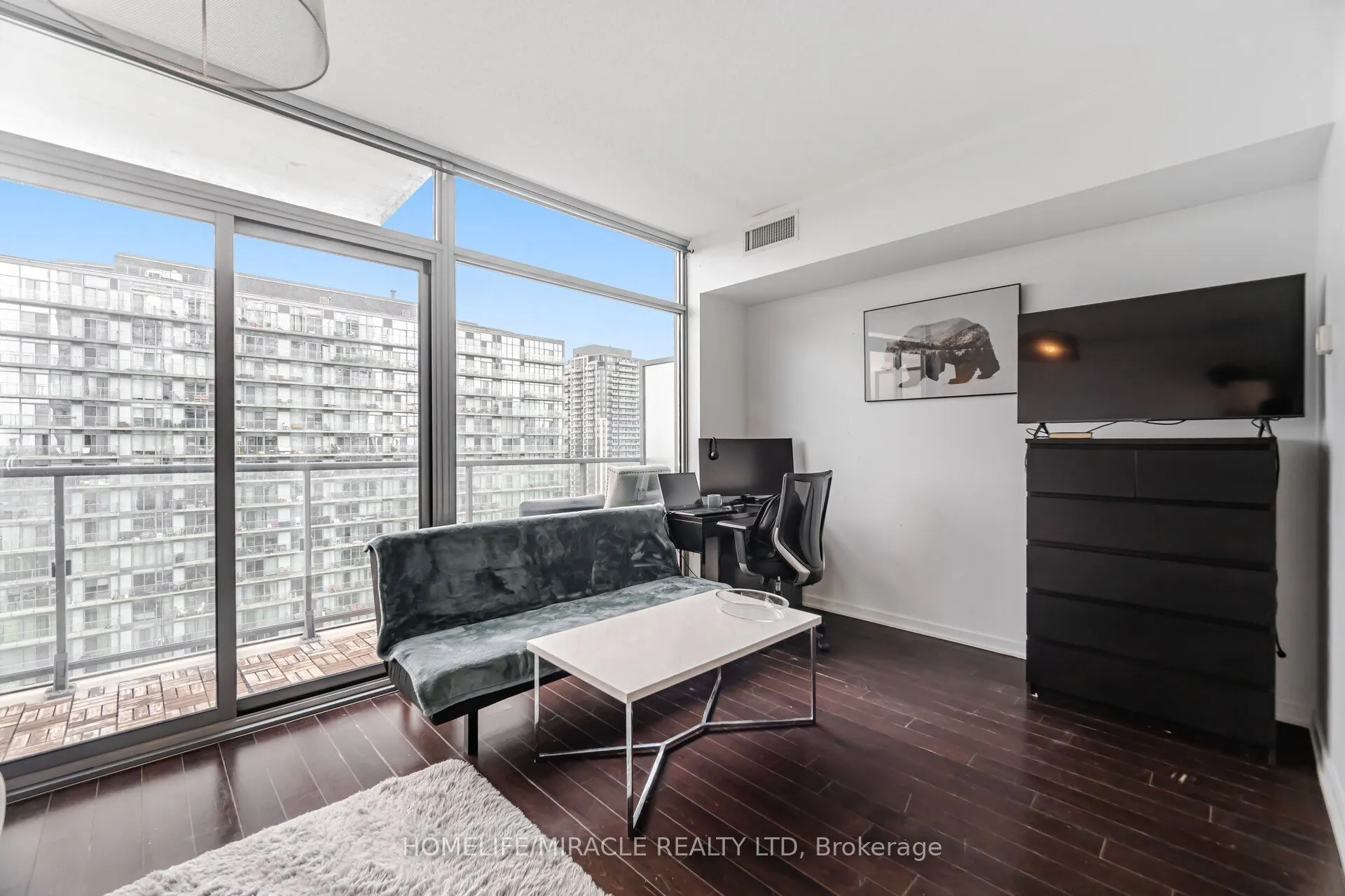 105 The Queensway Avenue, #2413