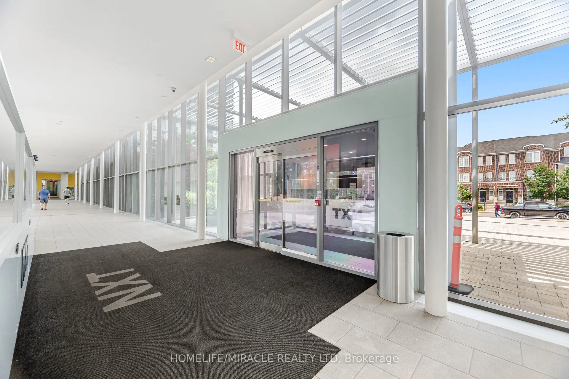 105 The Queensway Avenue, #2413