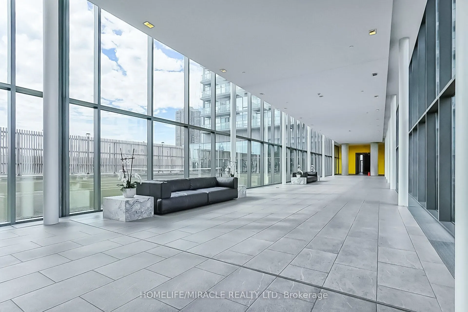 105 The Queensway Avenue, #2413