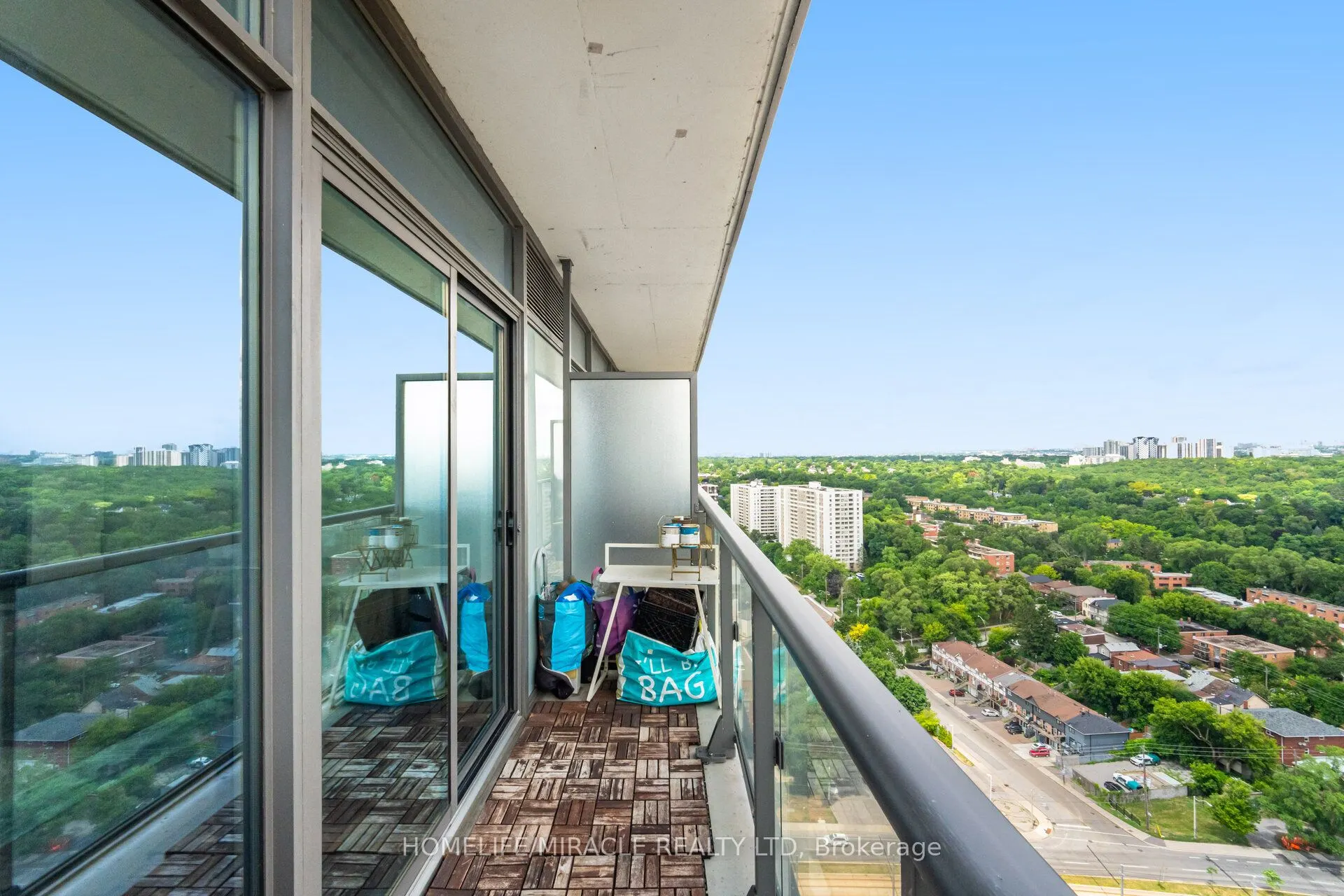 105 The Queensway Avenue, #2413