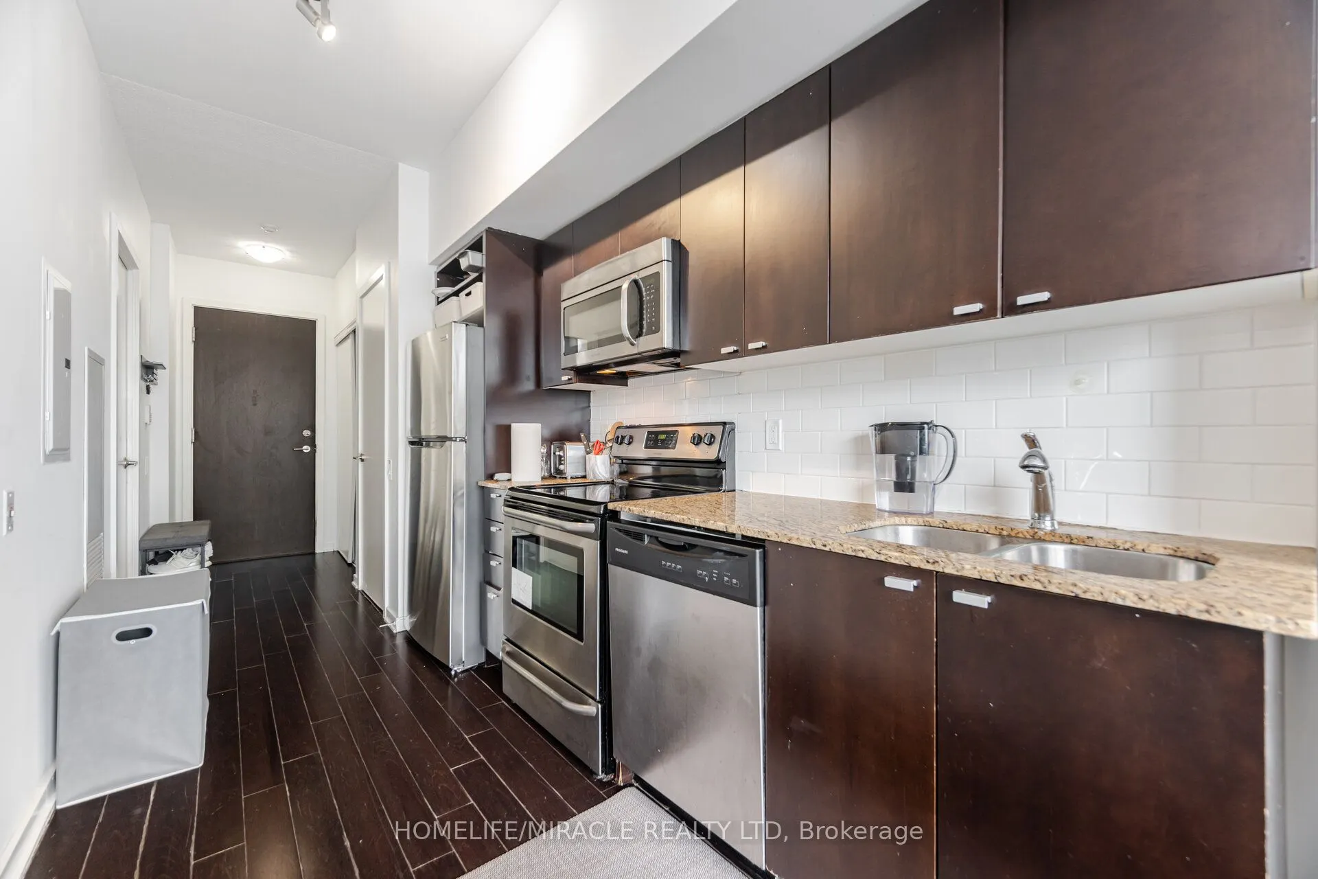 105 The Queensway Avenue, #2413