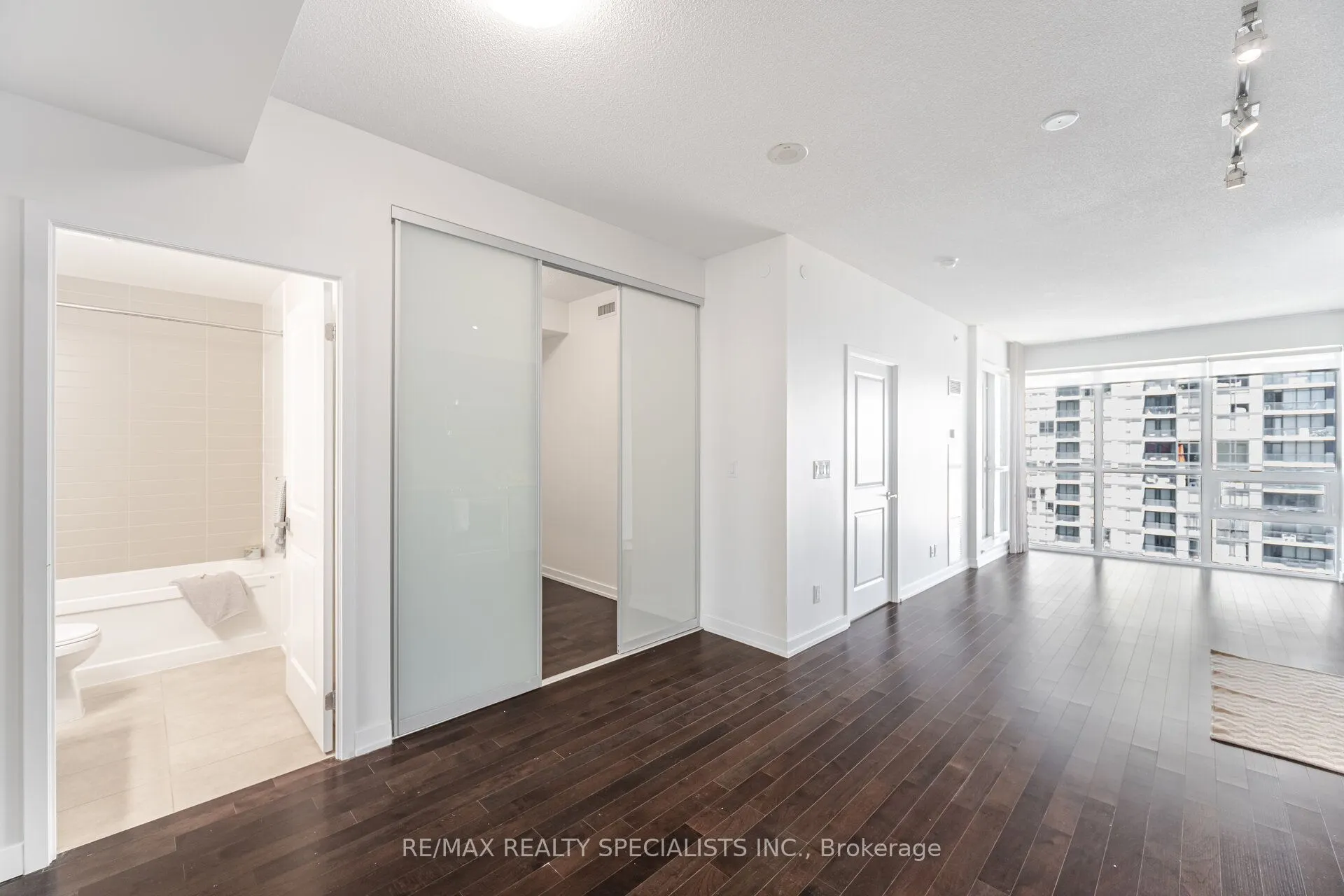 510 Curran Place, #3206