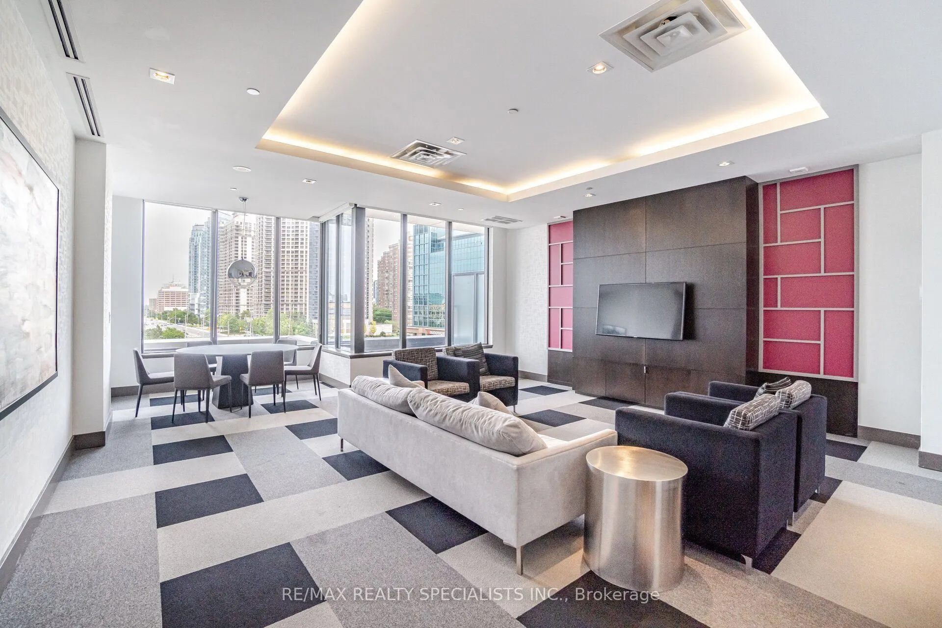 510 Curran Place, #3206