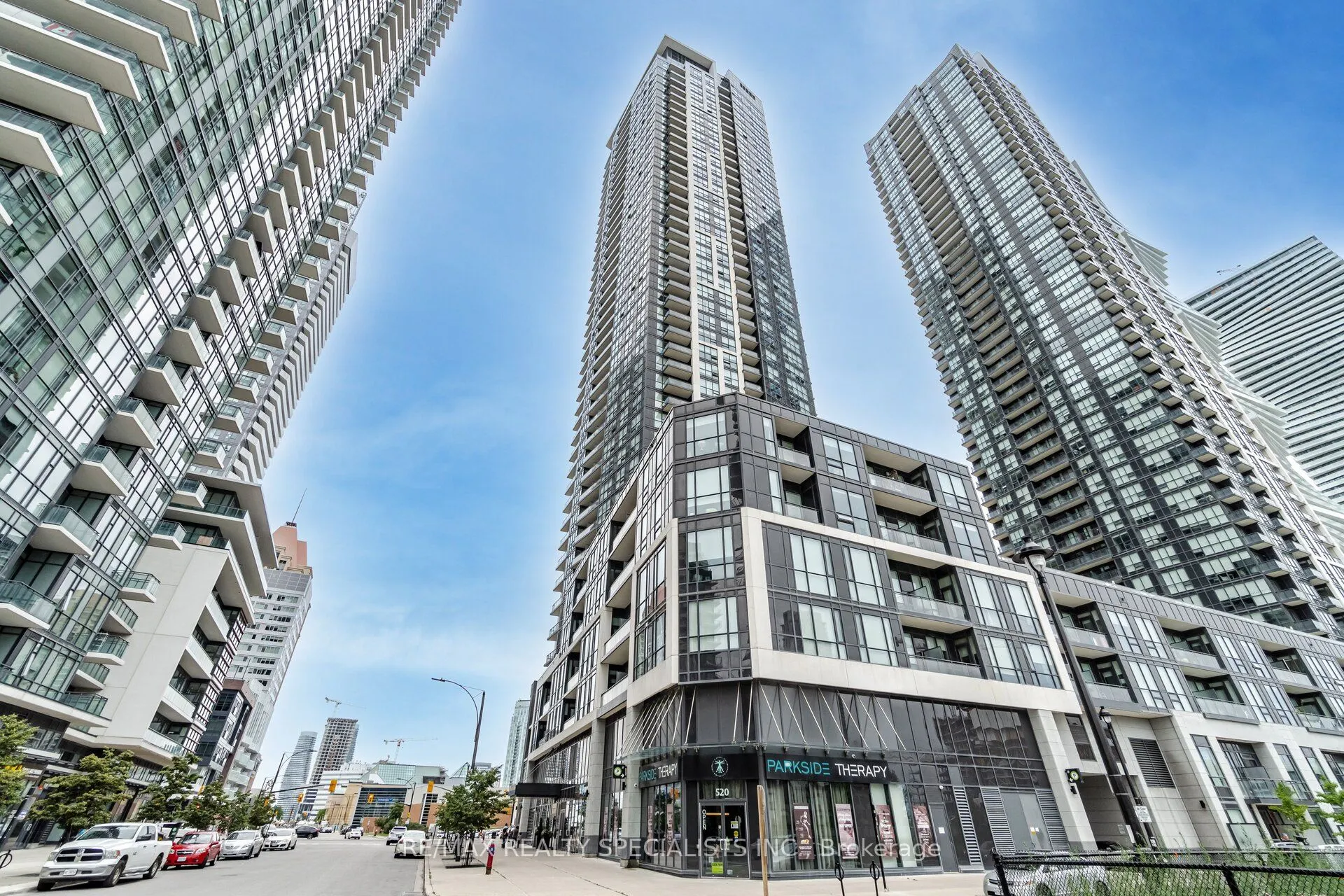 510 Curran Place, #3206