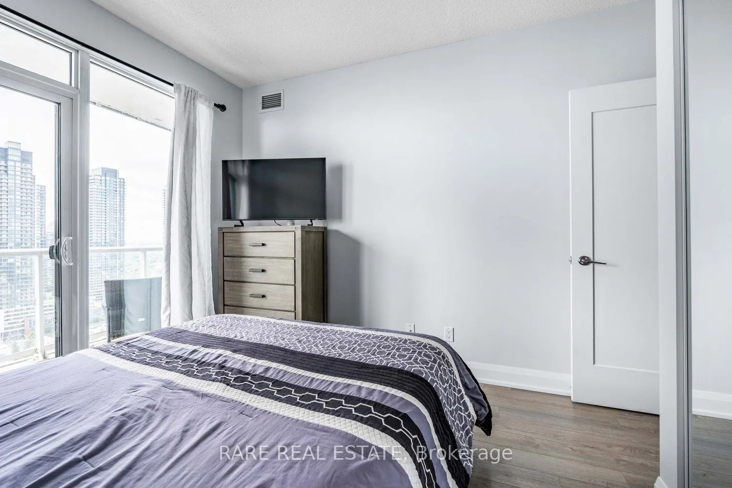 56 Annie Craig Drive, #2404