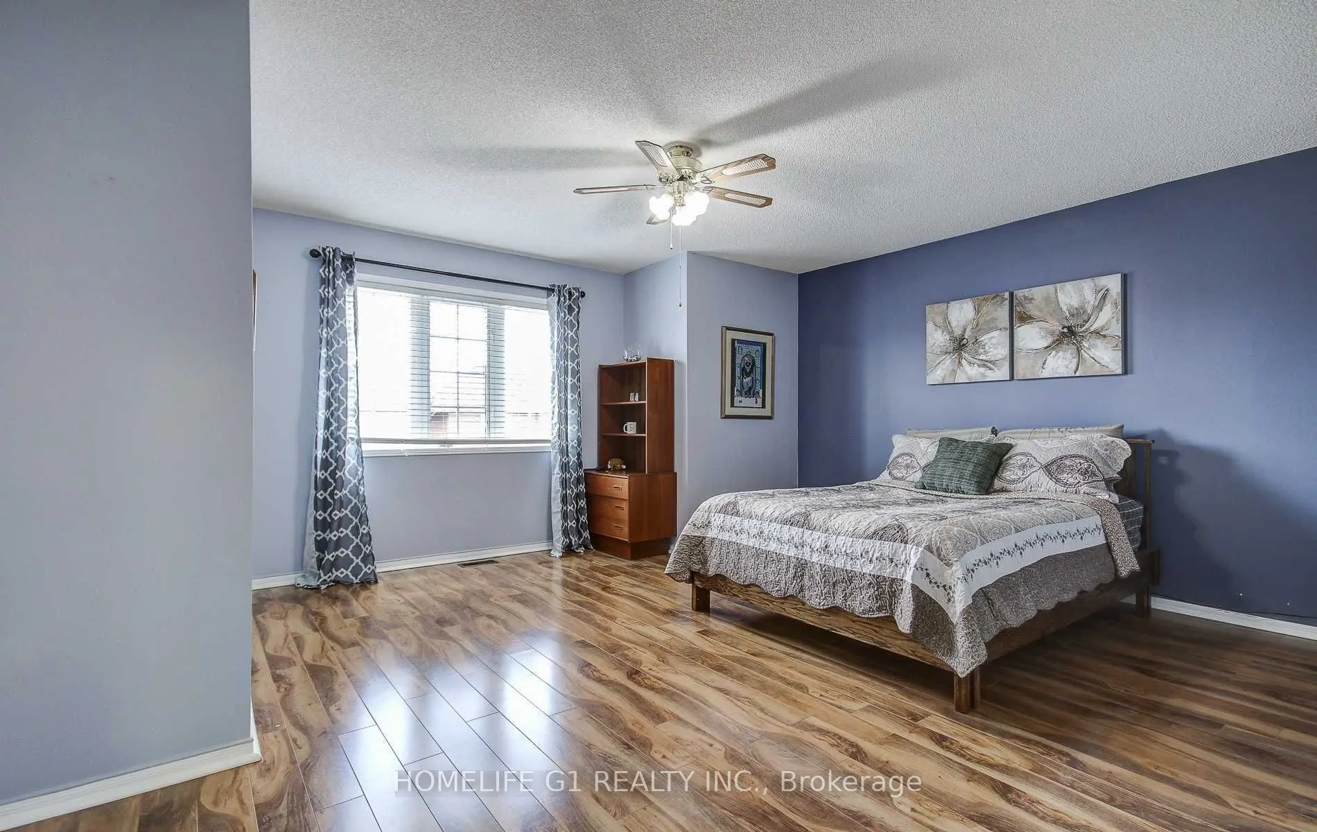 5 Beachpoint Boulevard