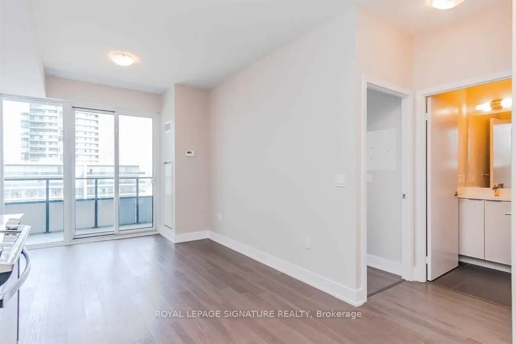 20 Shore Breeze Drive, #1606