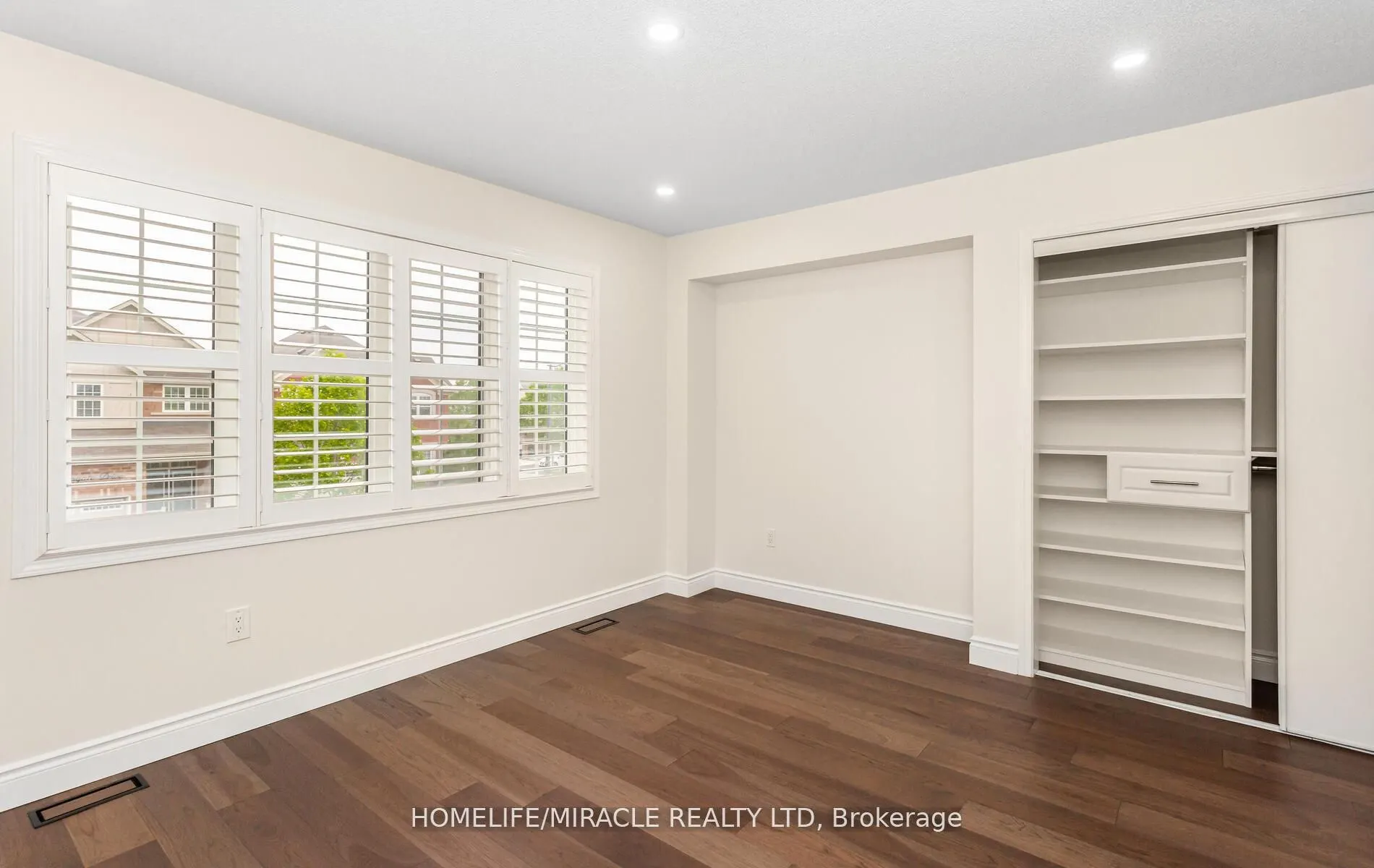 20 Aldersgate Drive