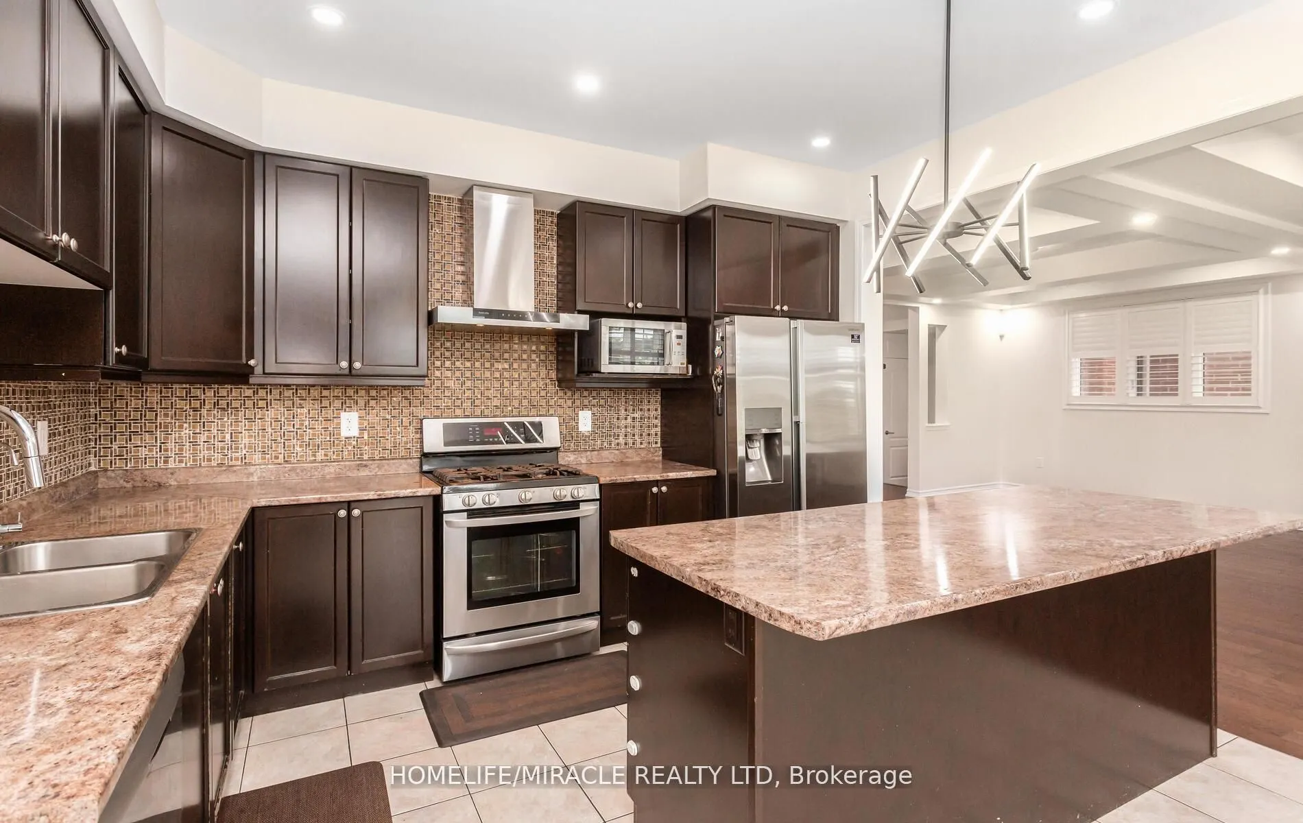 20 Aldersgate Drive