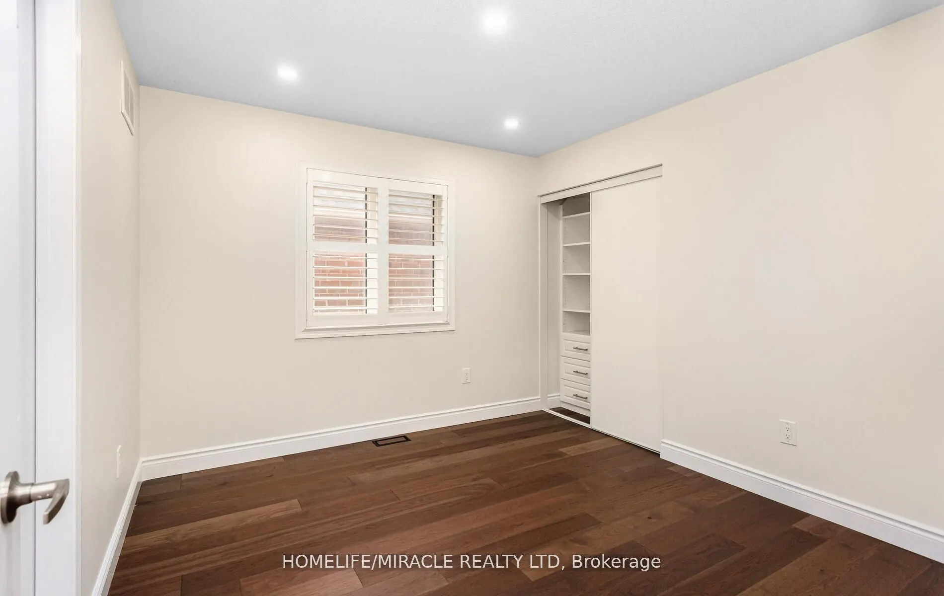 20 Aldersgate Drive