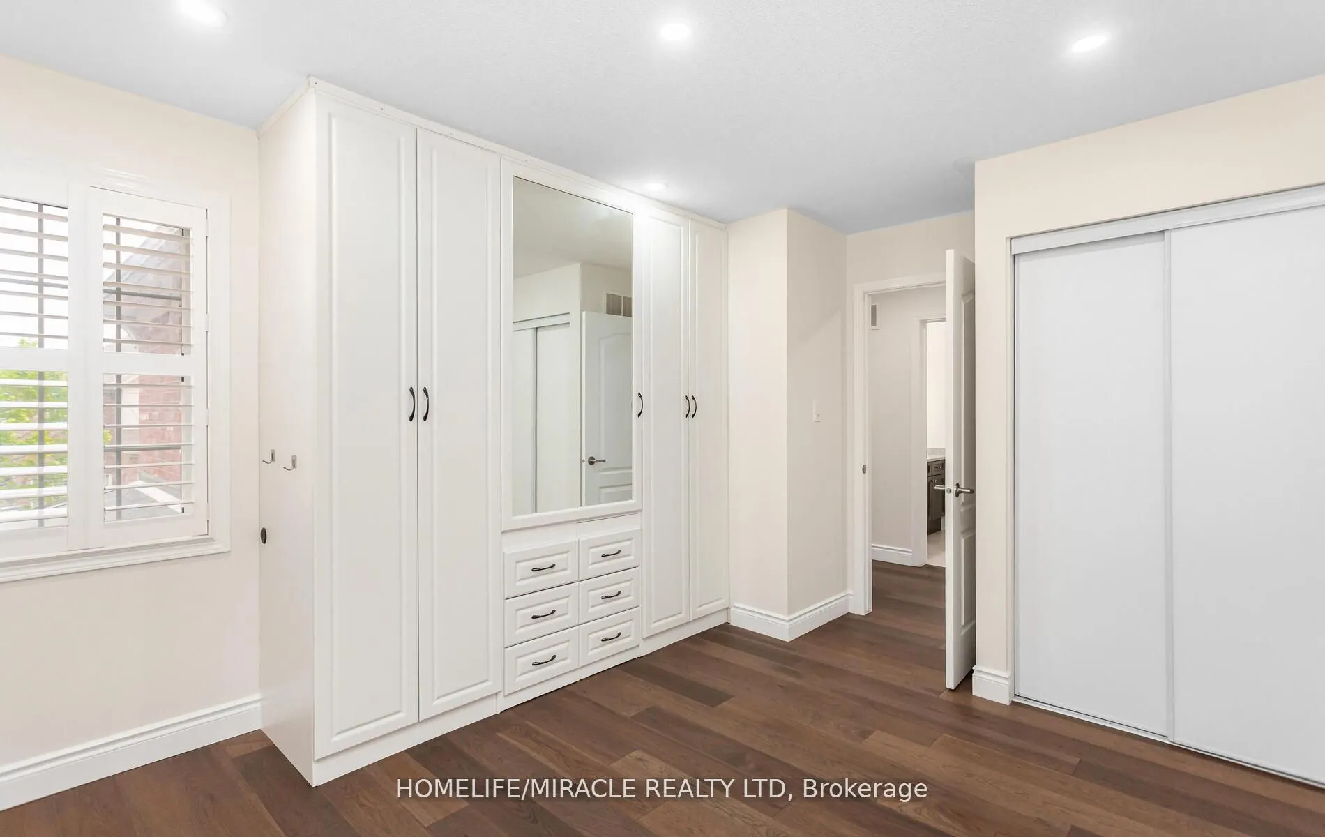 20 Aldersgate Drive