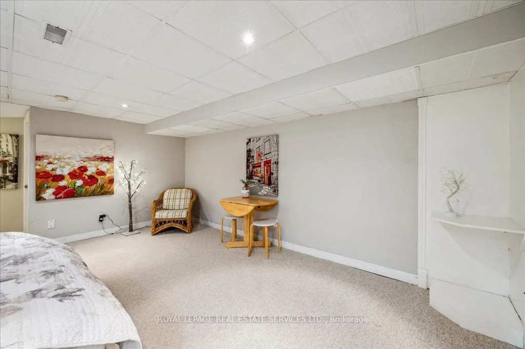 1275 Maple Crossing Boulevard, #15