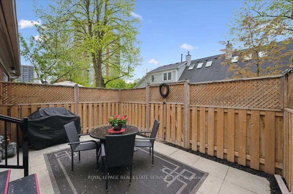 1275 Maple Crossing Boulevard, #15