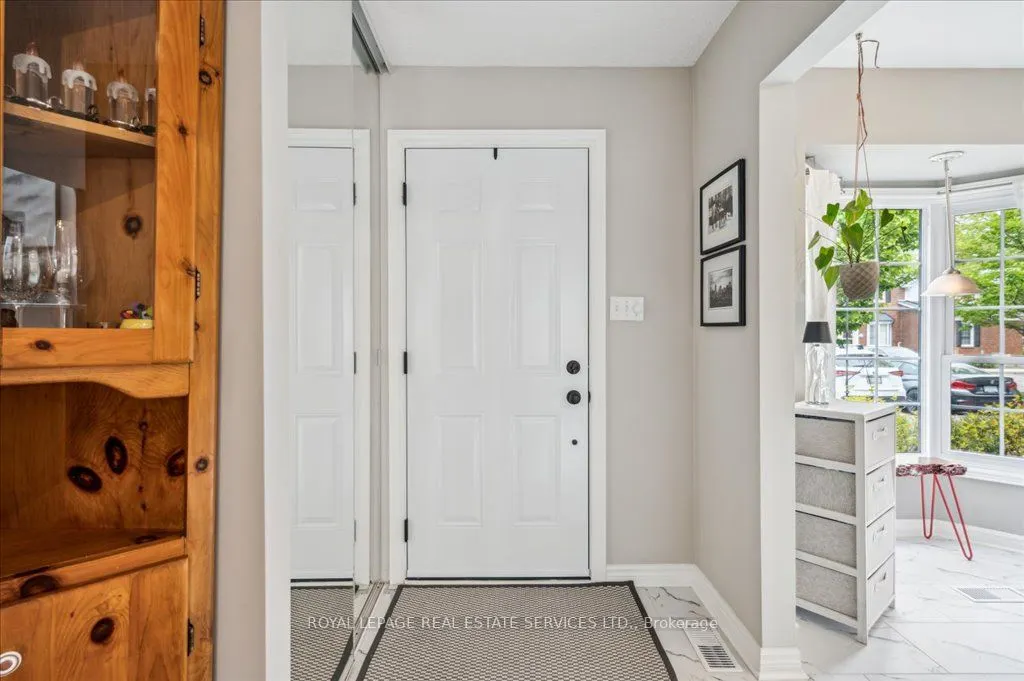 1275 Maple Crossing Boulevard, #15