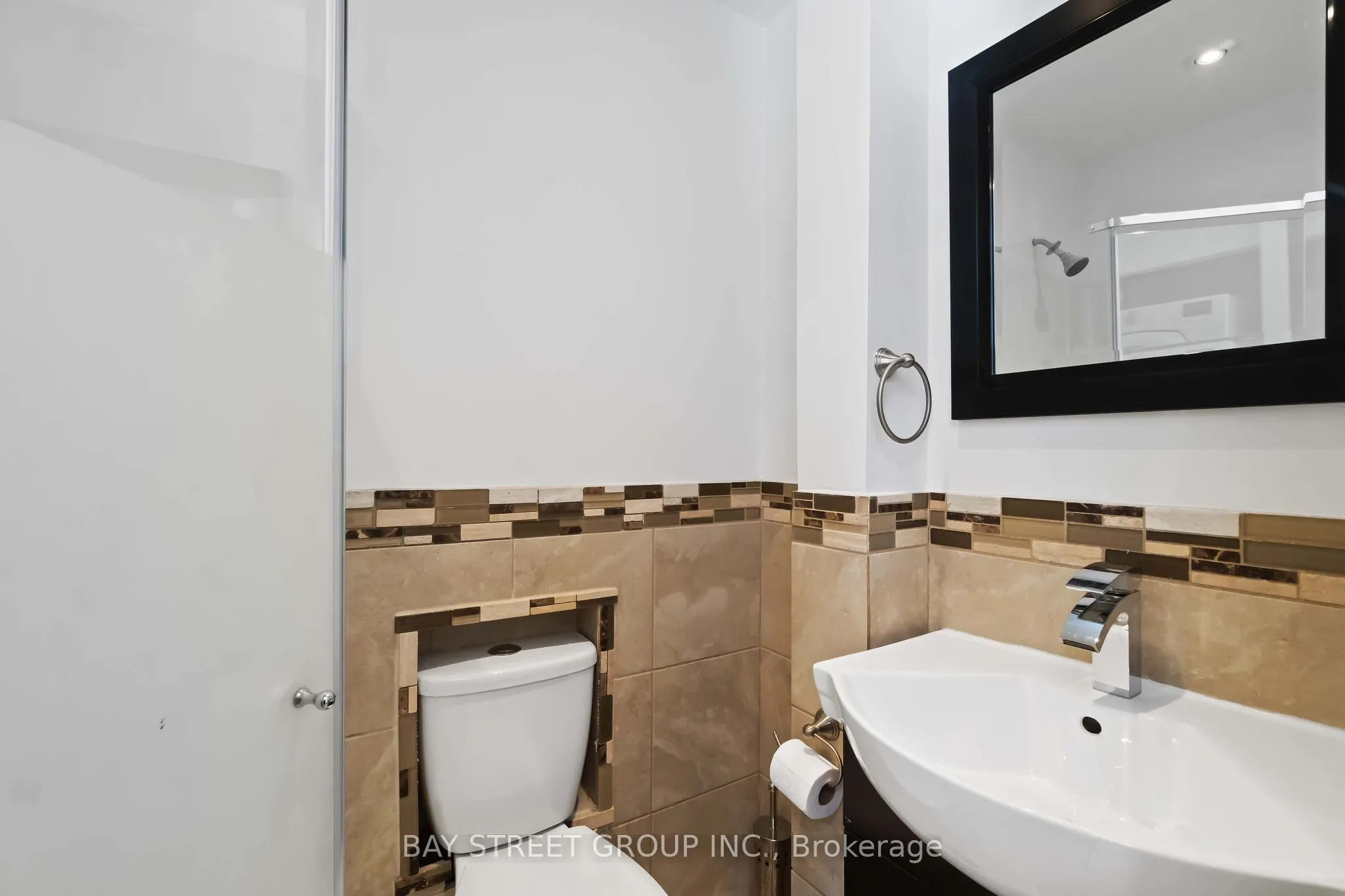1372 Freeport Drive