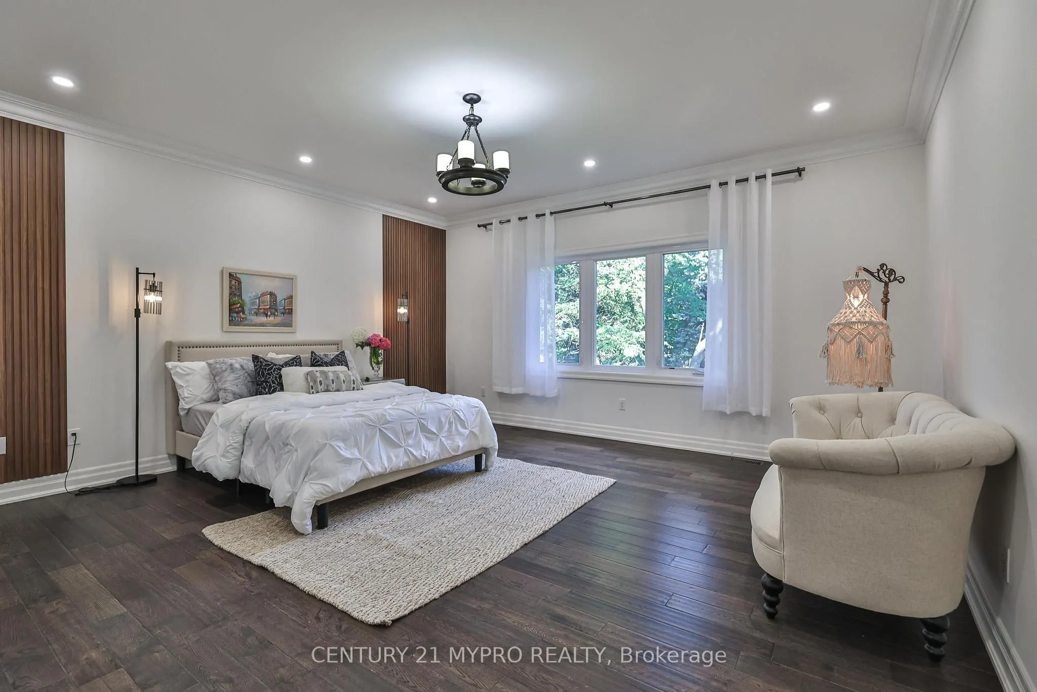 1508 Oakhill Drive