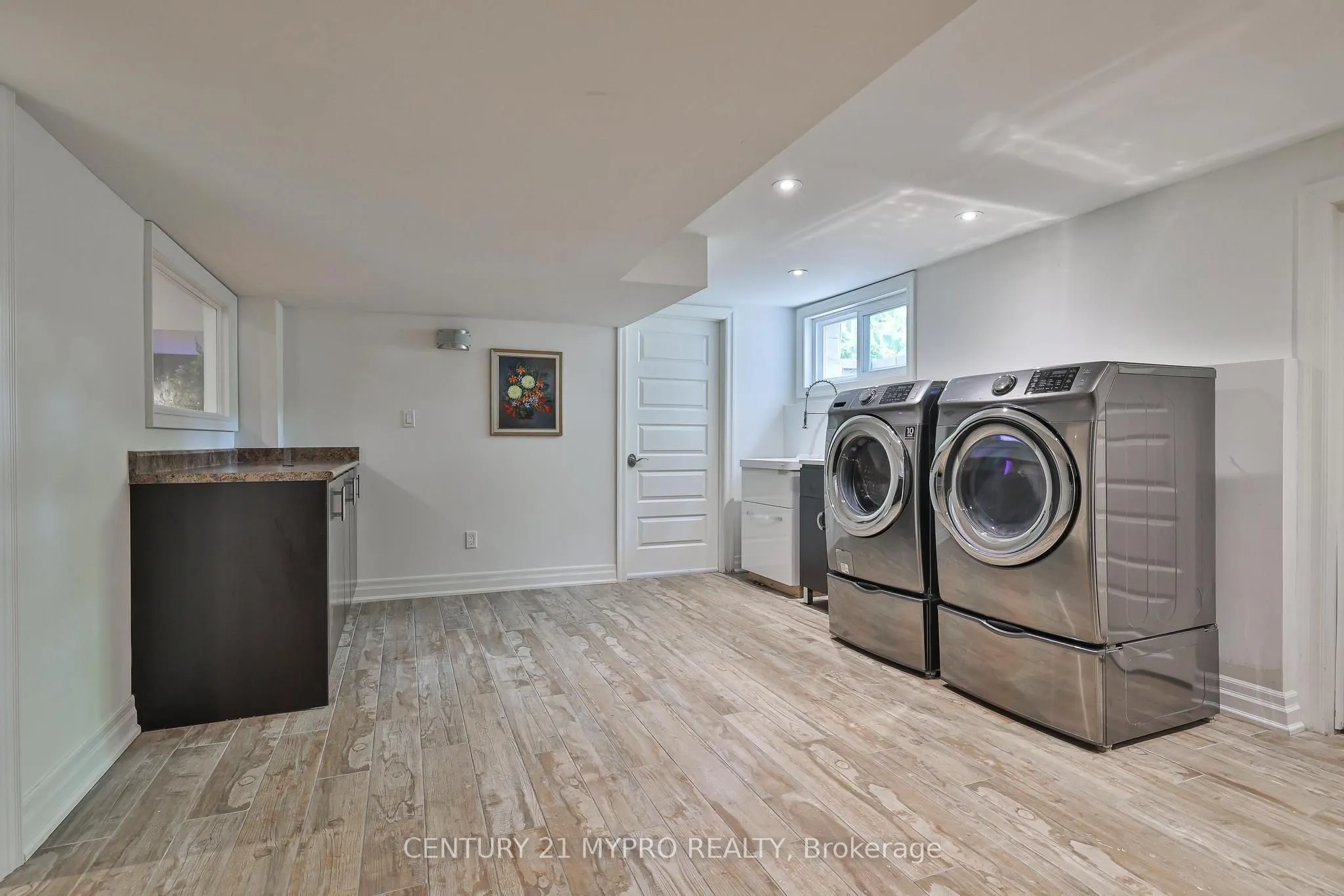 1508 Oakhill Drive