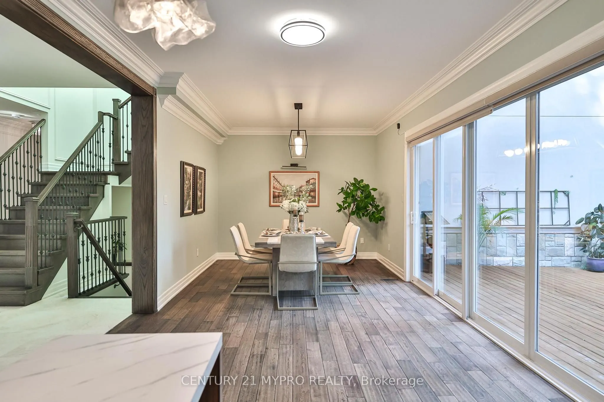 1508 Oakhill Drive